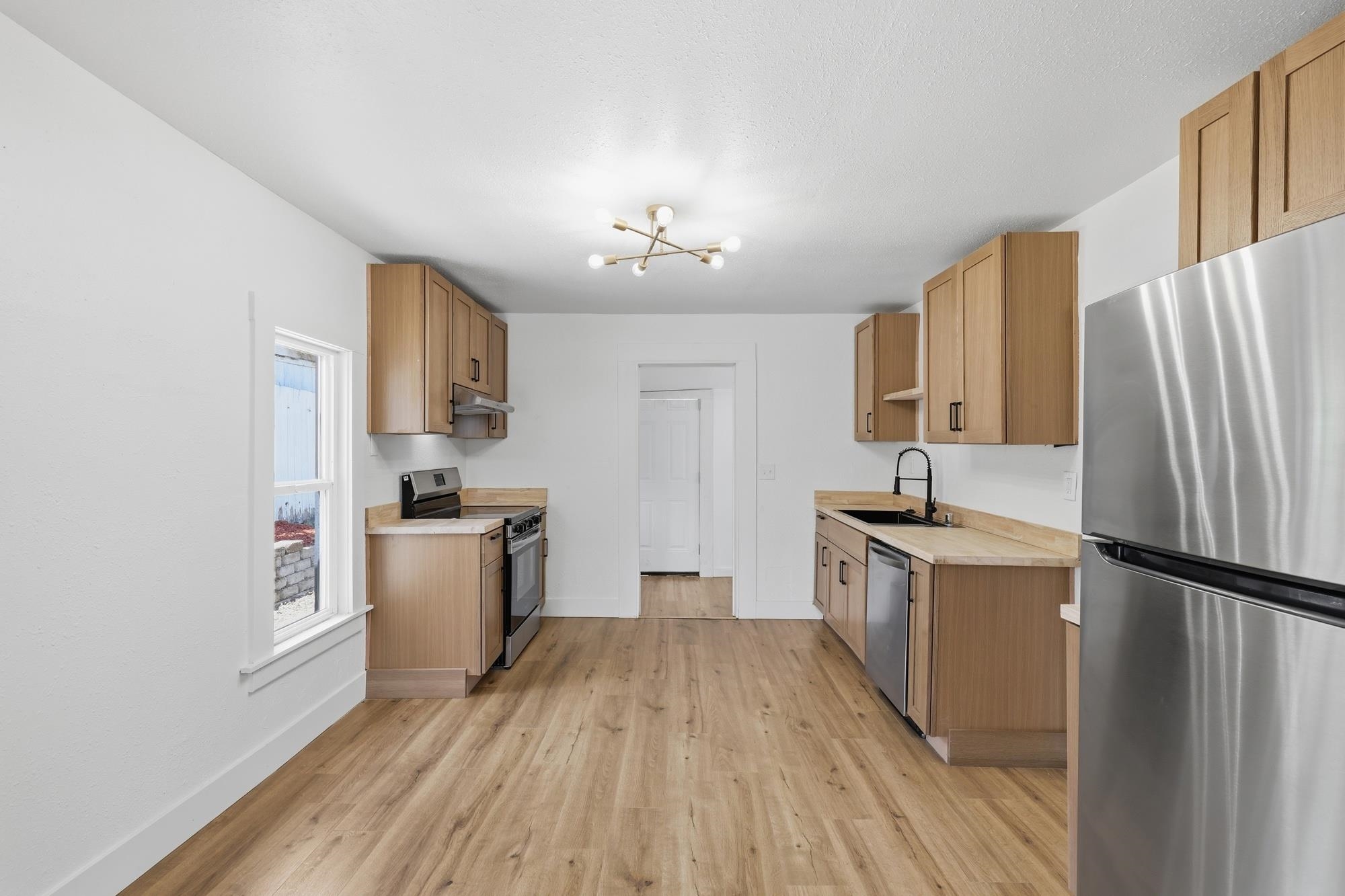 2927 E Columbia Ave - Photo 5