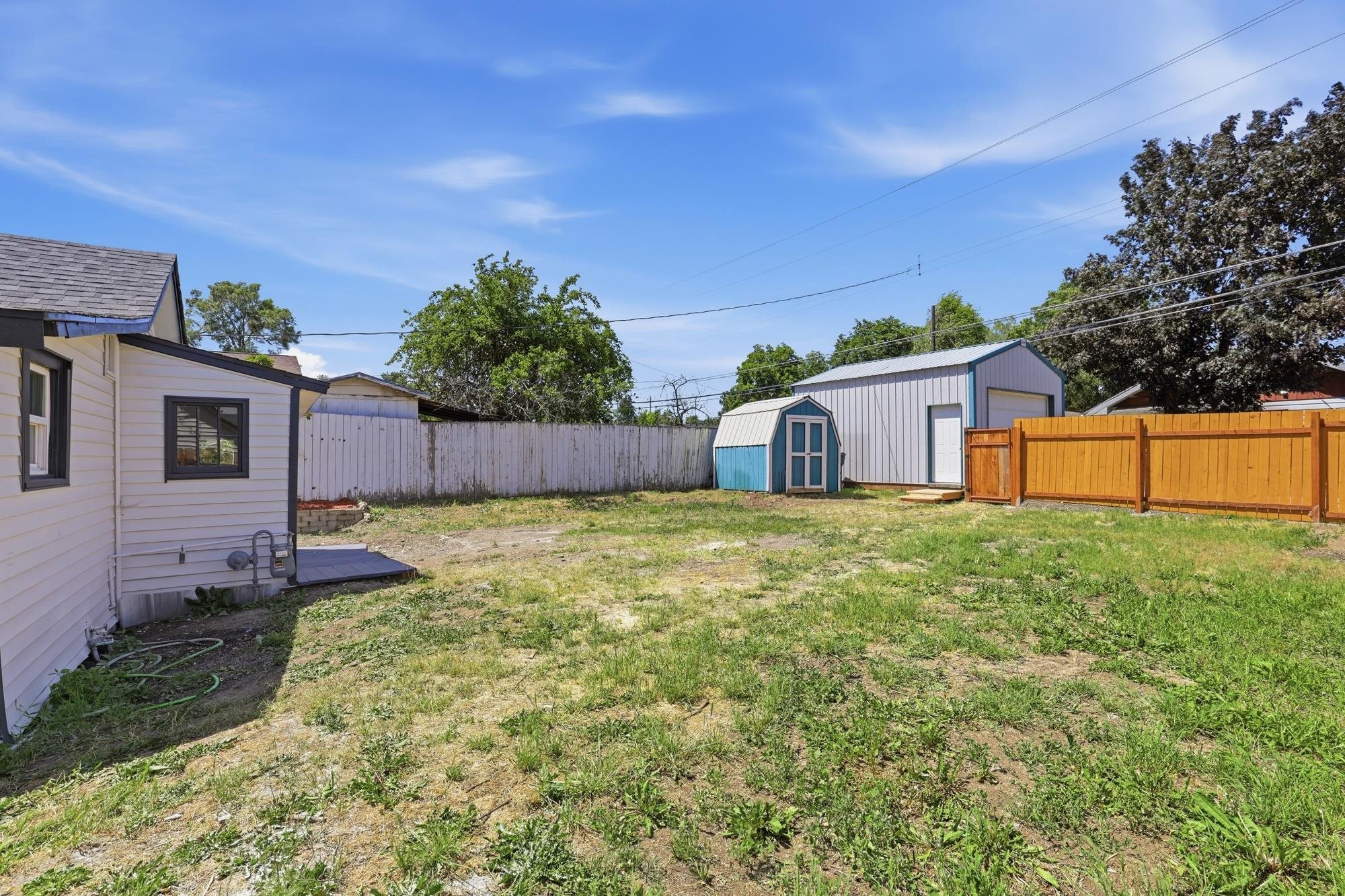 2927 E Columbia Ave - Photo 15