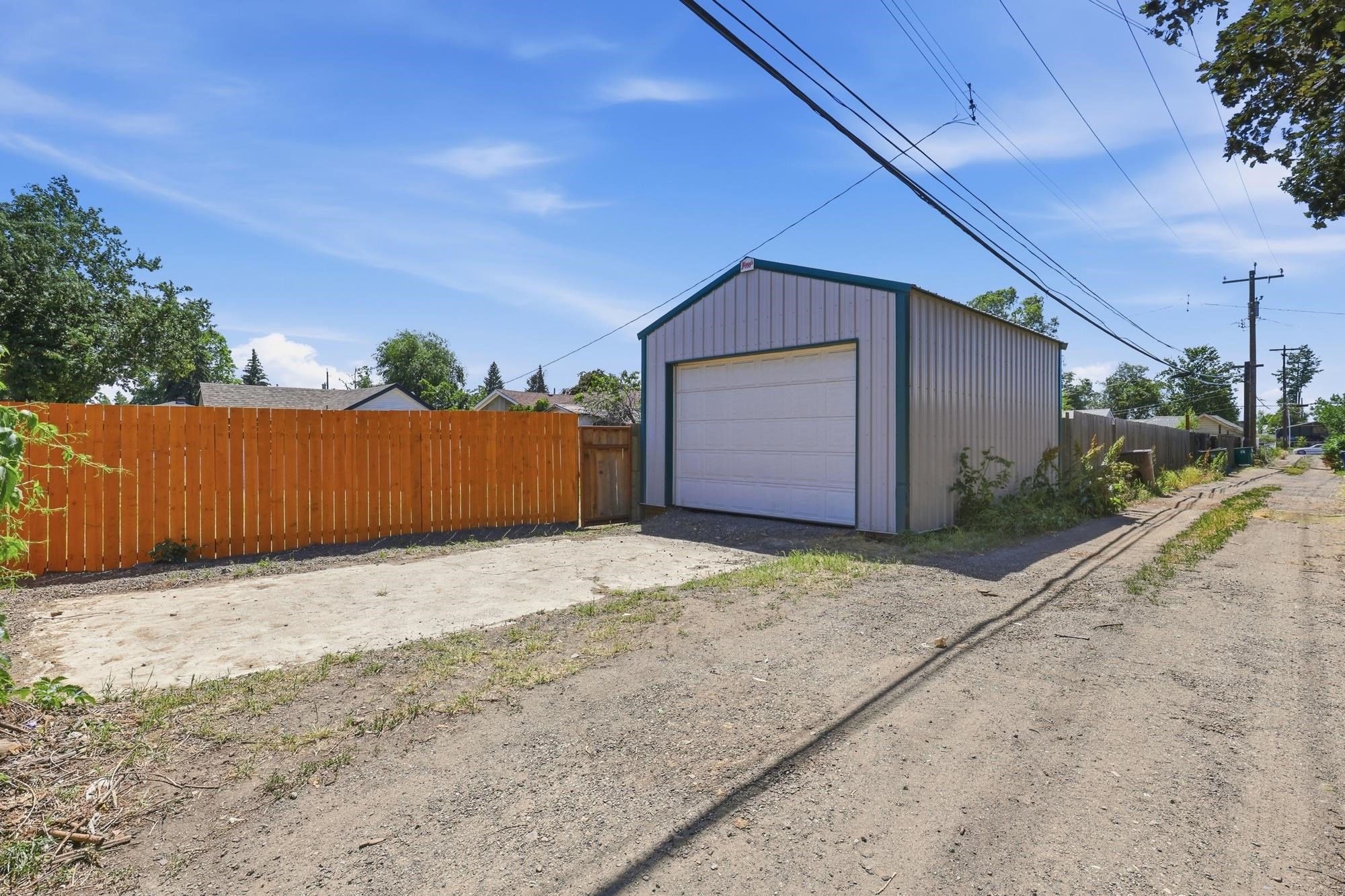 2927 E Columbia Ave - Photo 21