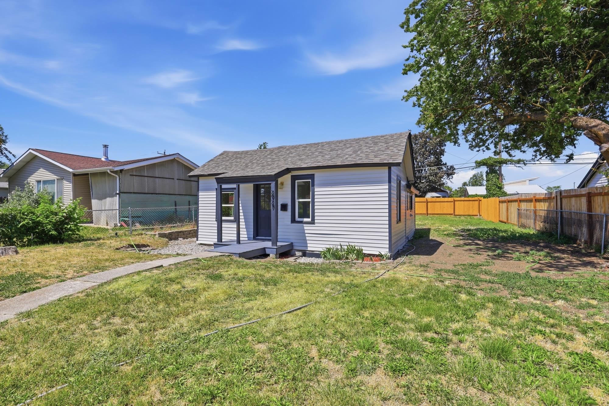2927 E Columbia Ave - Photo 25