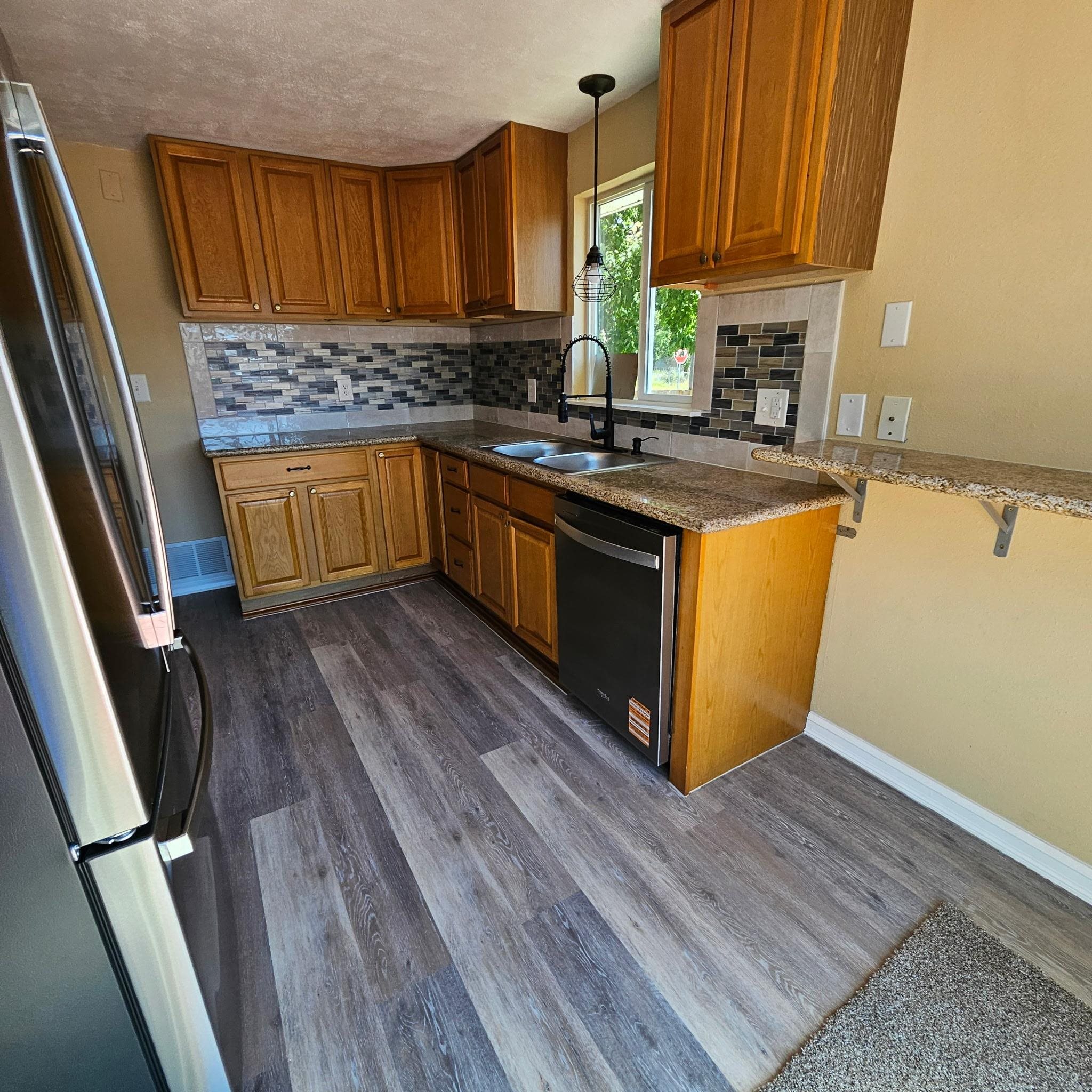 5801 N Wall St - Photo 6