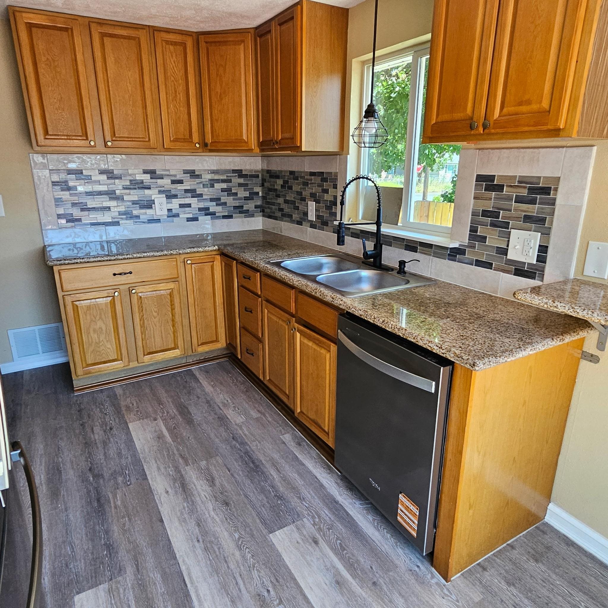 5801 N Wall St - Photo 4