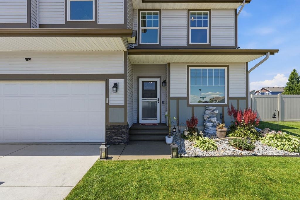 8997 N Cheltenham Ct - Photo 2