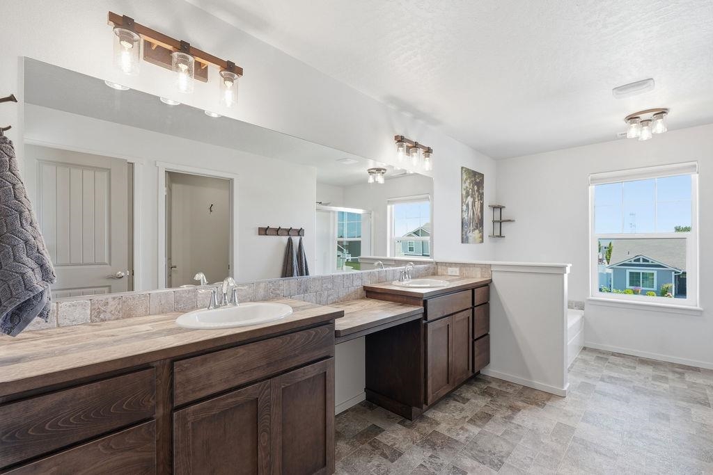 8997 N Cheltenham Ct - Photo 14