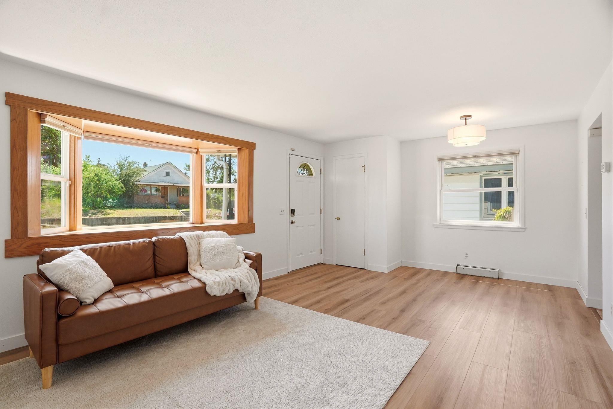 1507 E Providence Ave - Photo 4