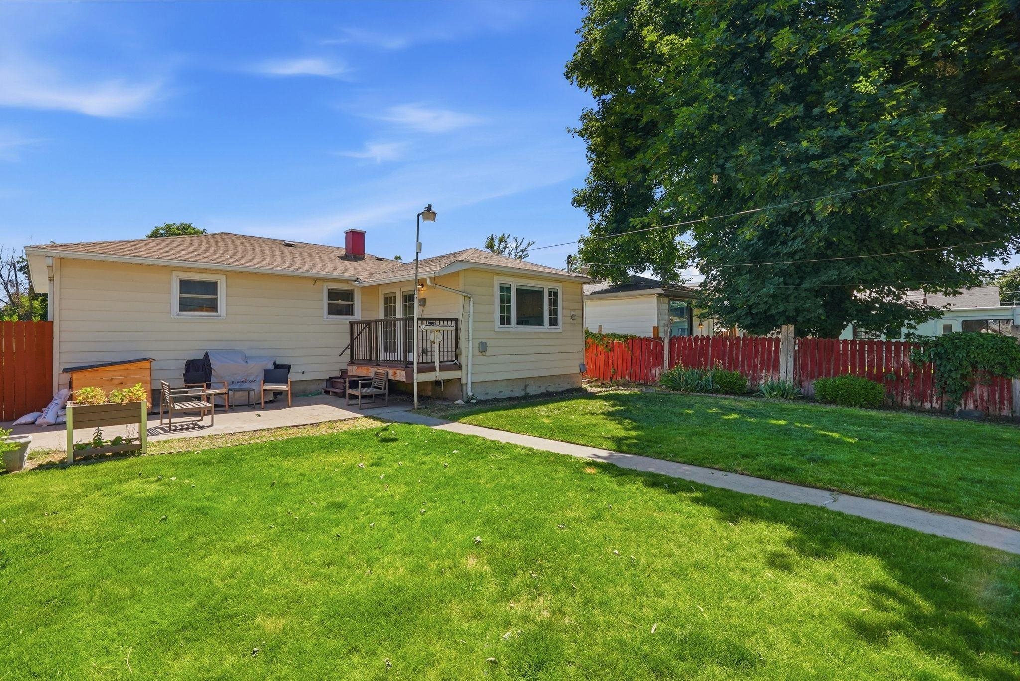 1507 E Providence Ave - Photo 24