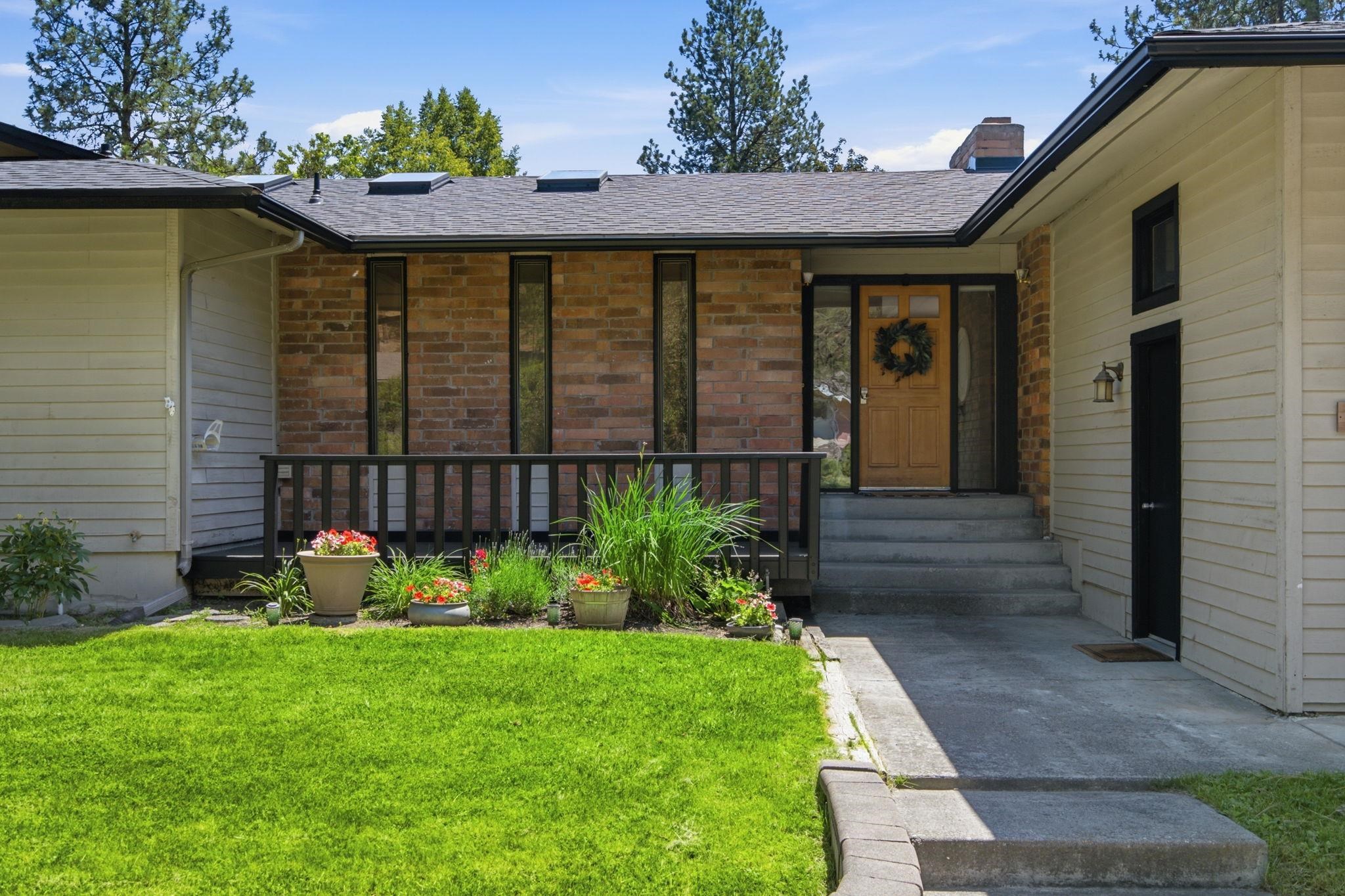 15310 N Cincinnati St - Photo 3