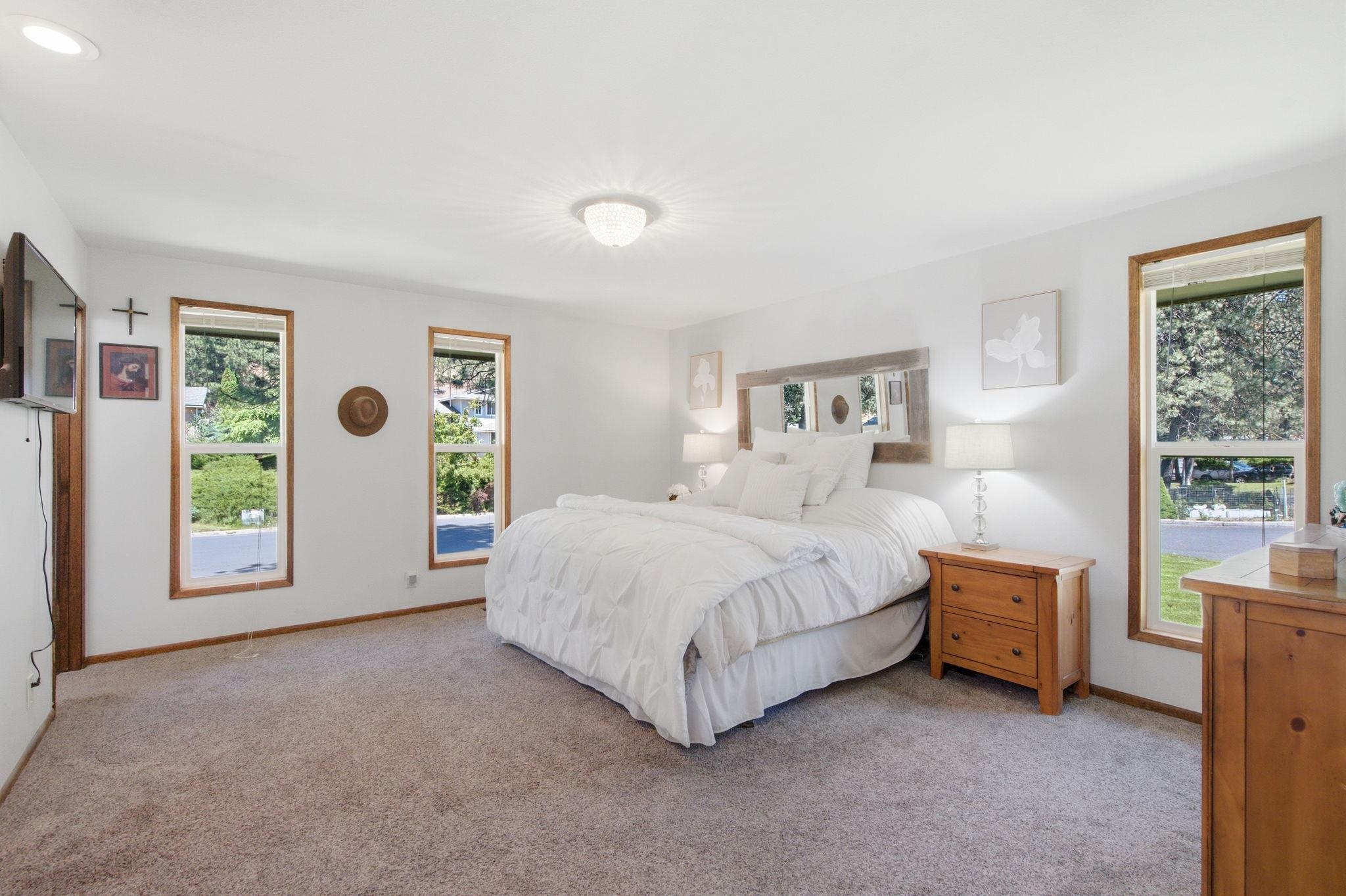 15310 N Cincinnati St - Photo 22