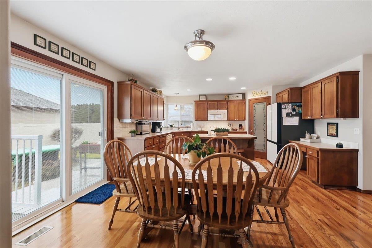 3104 S Sunnybrook Ct - Photo 6