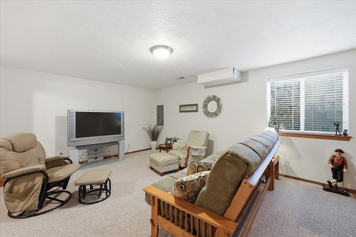 3104 S Sunnybrook Ct - Photo 17