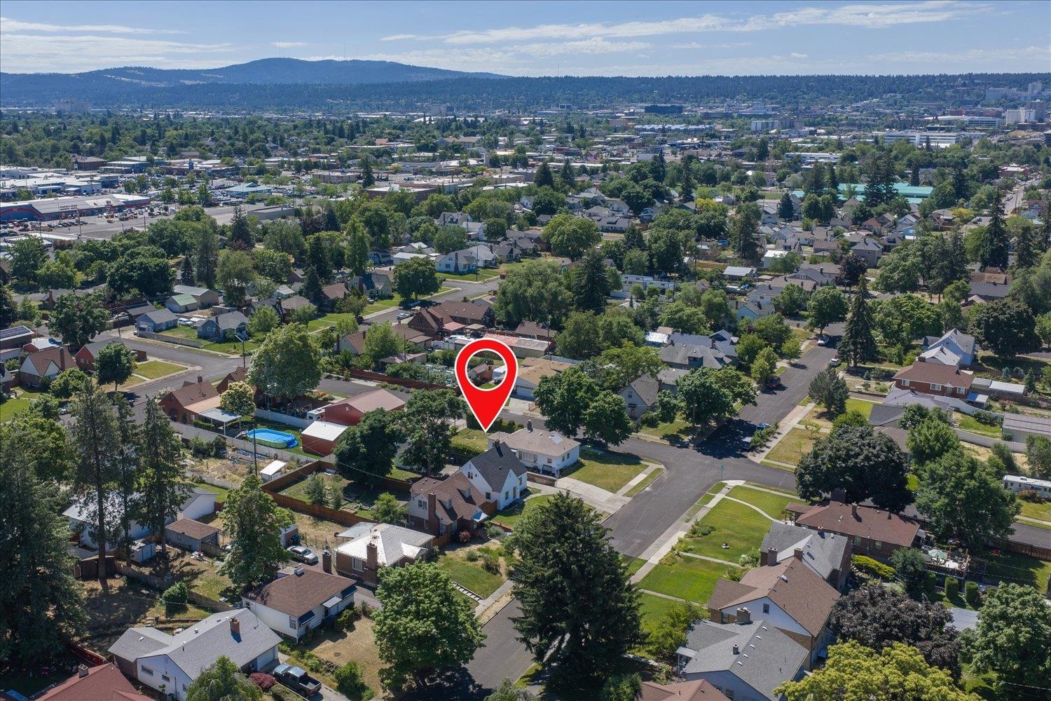 2608 N CALISPEL St - Photo 45