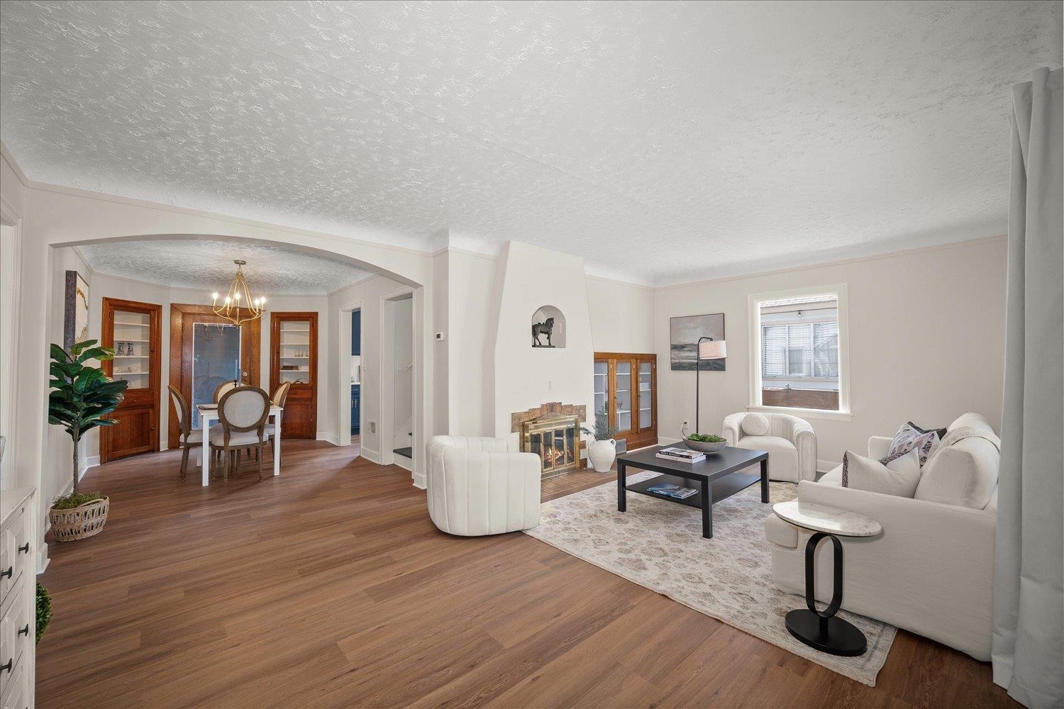 2608 N CALISPEL St - Photo 2