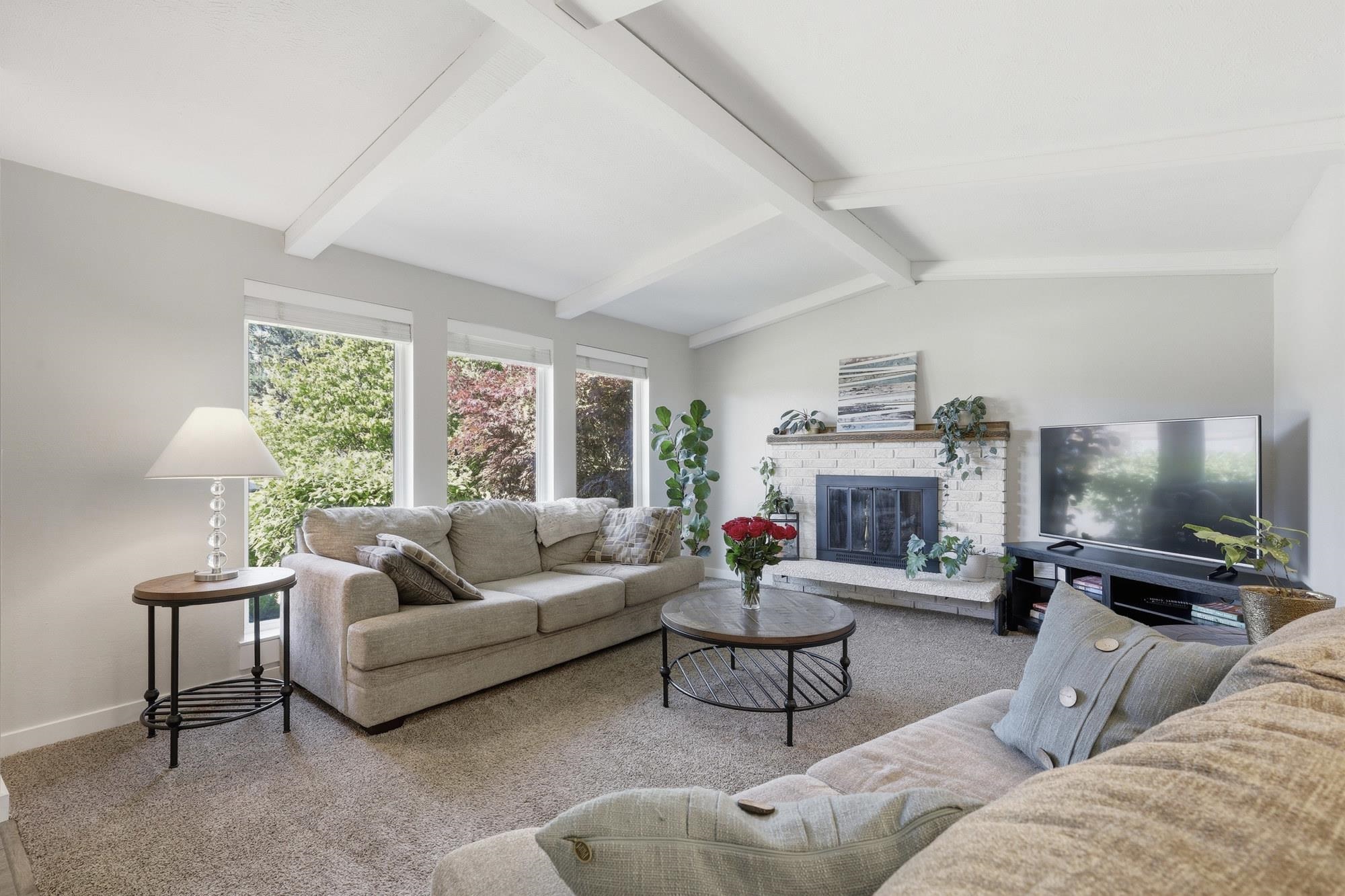 11116 E 37th Ave - Photo 7