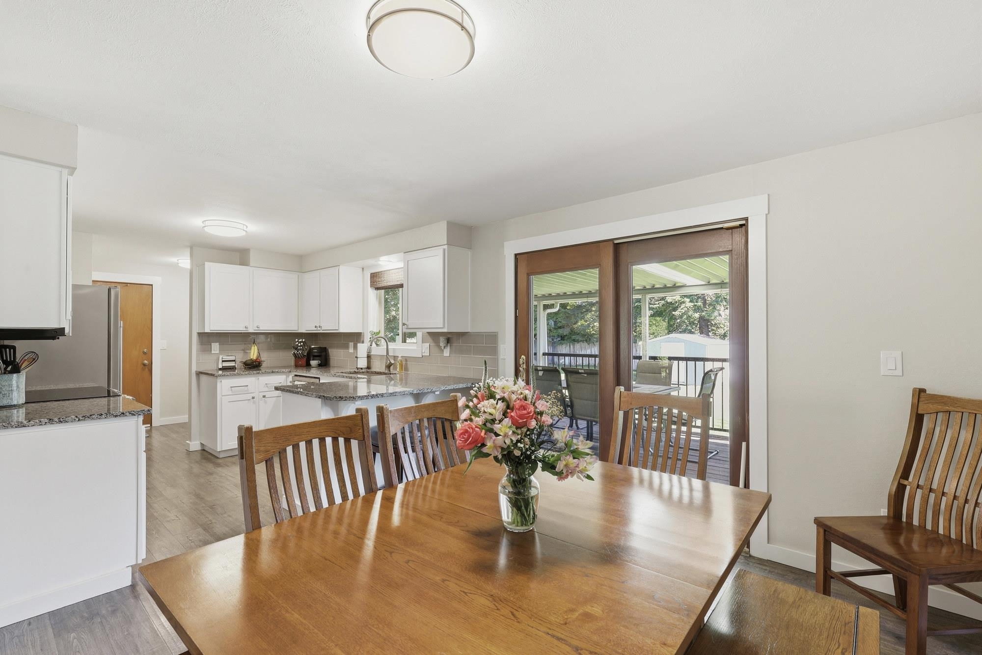 11116 E 37th Ave - Photo 10