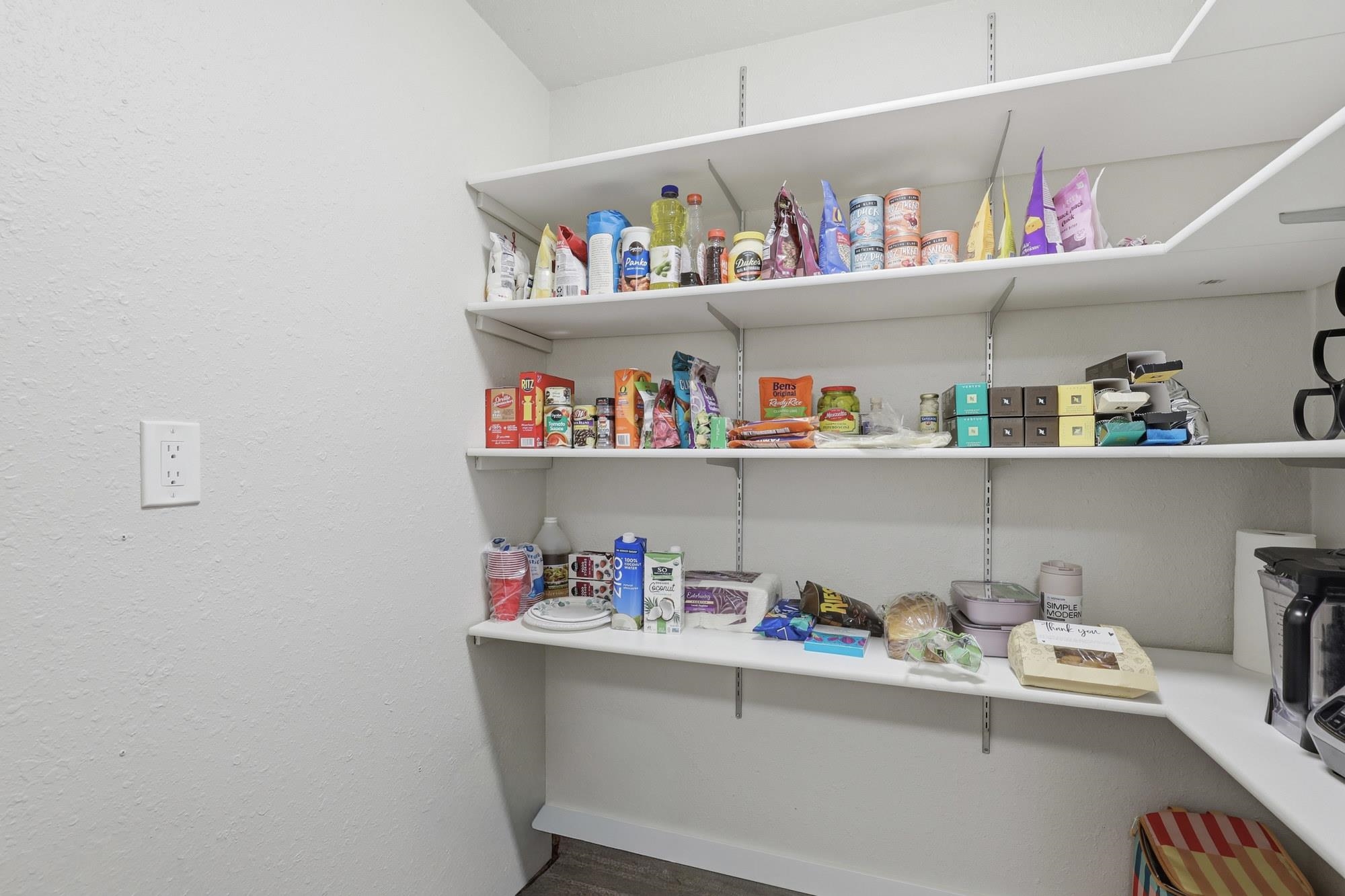 11116 E 37th Ave - Photo 16