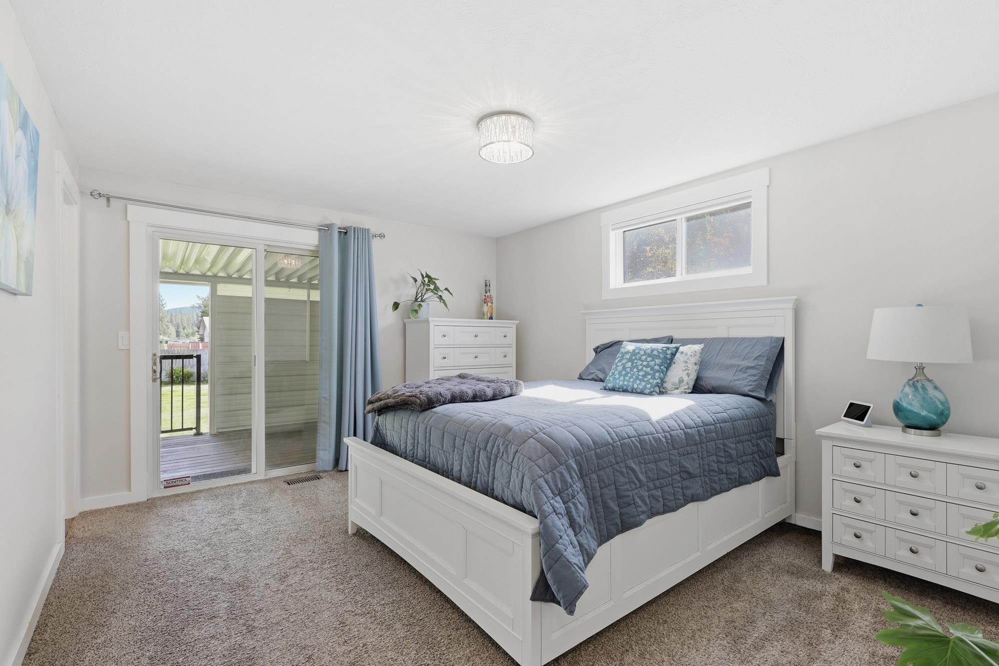11116 E 37th Ave - Photo 18