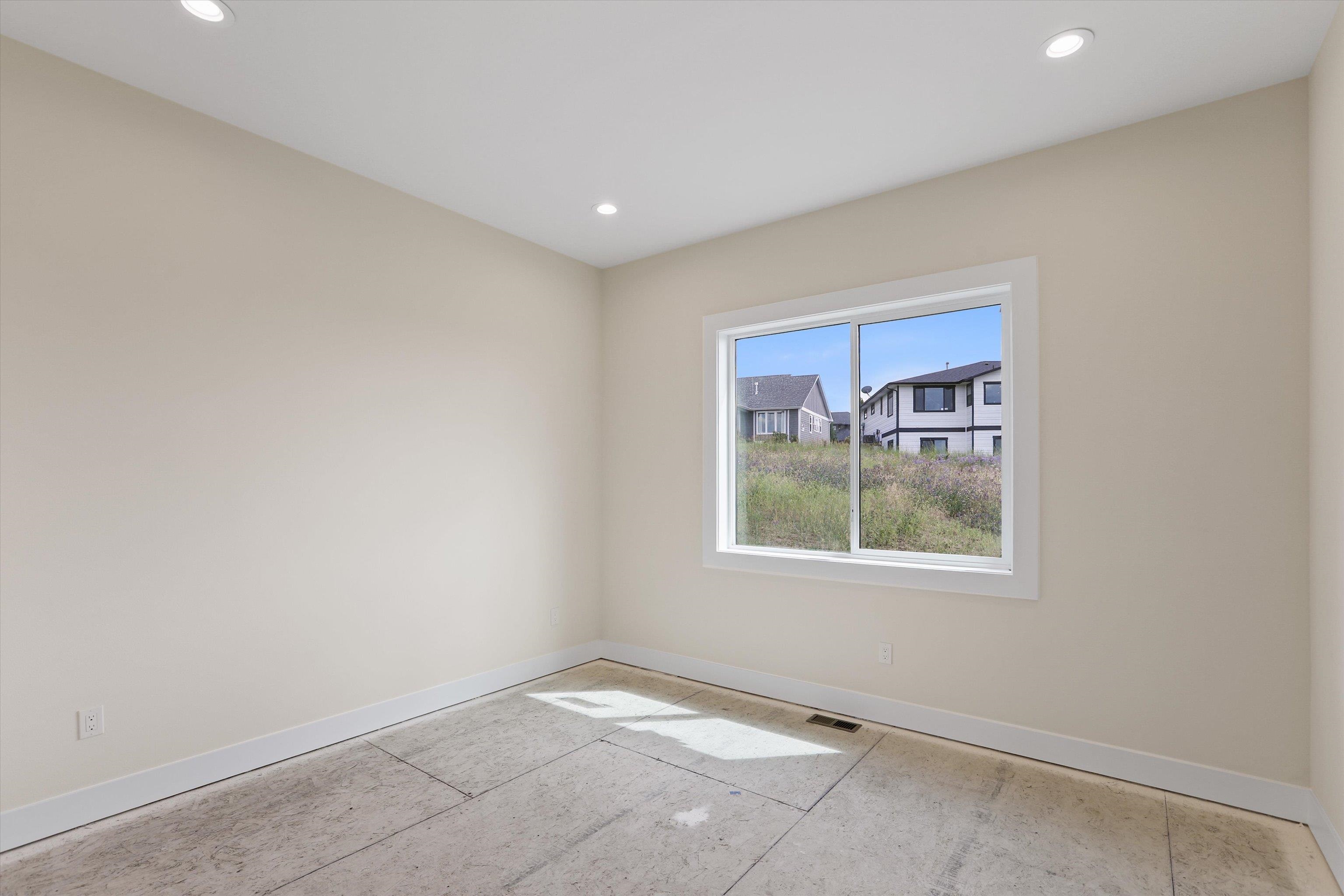 8905 N Rustle Rd - Photo 27