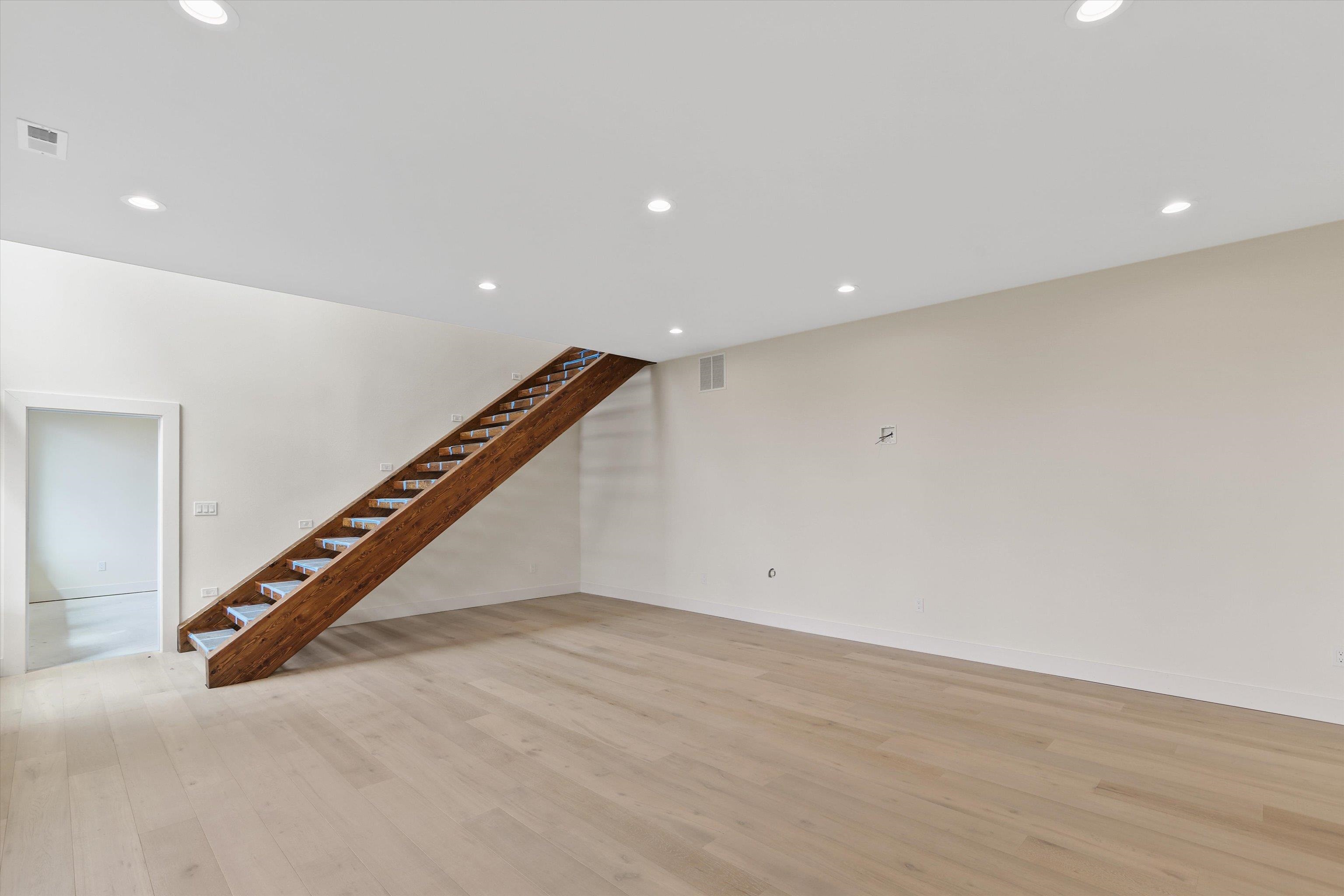 8905 N Rustle Rd - Photo 36