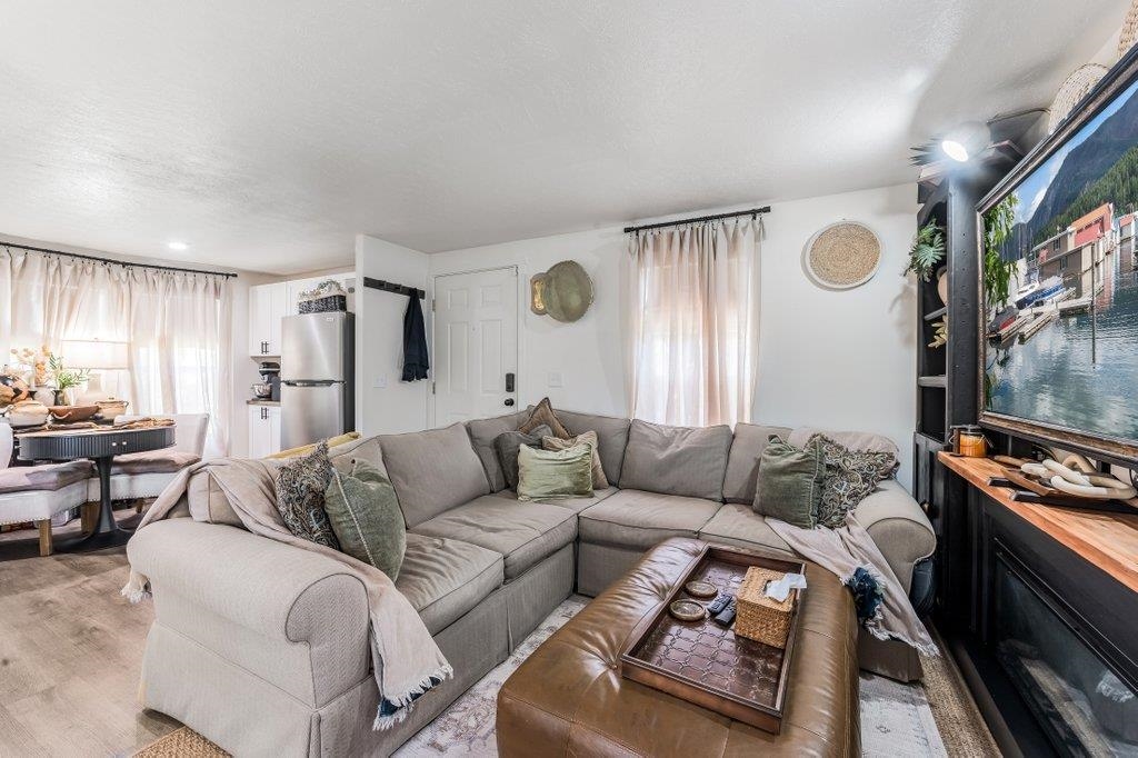 2201 N Craig Rd - Photo 11
