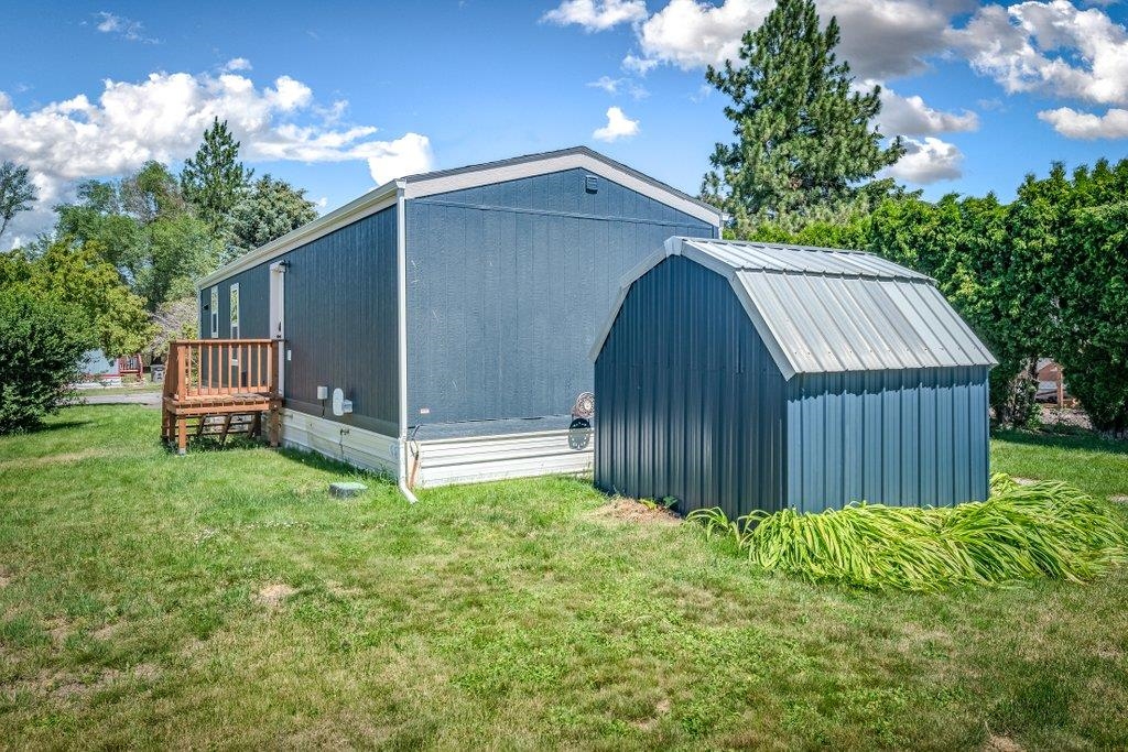 2201 N Craig Rd - Photo 25