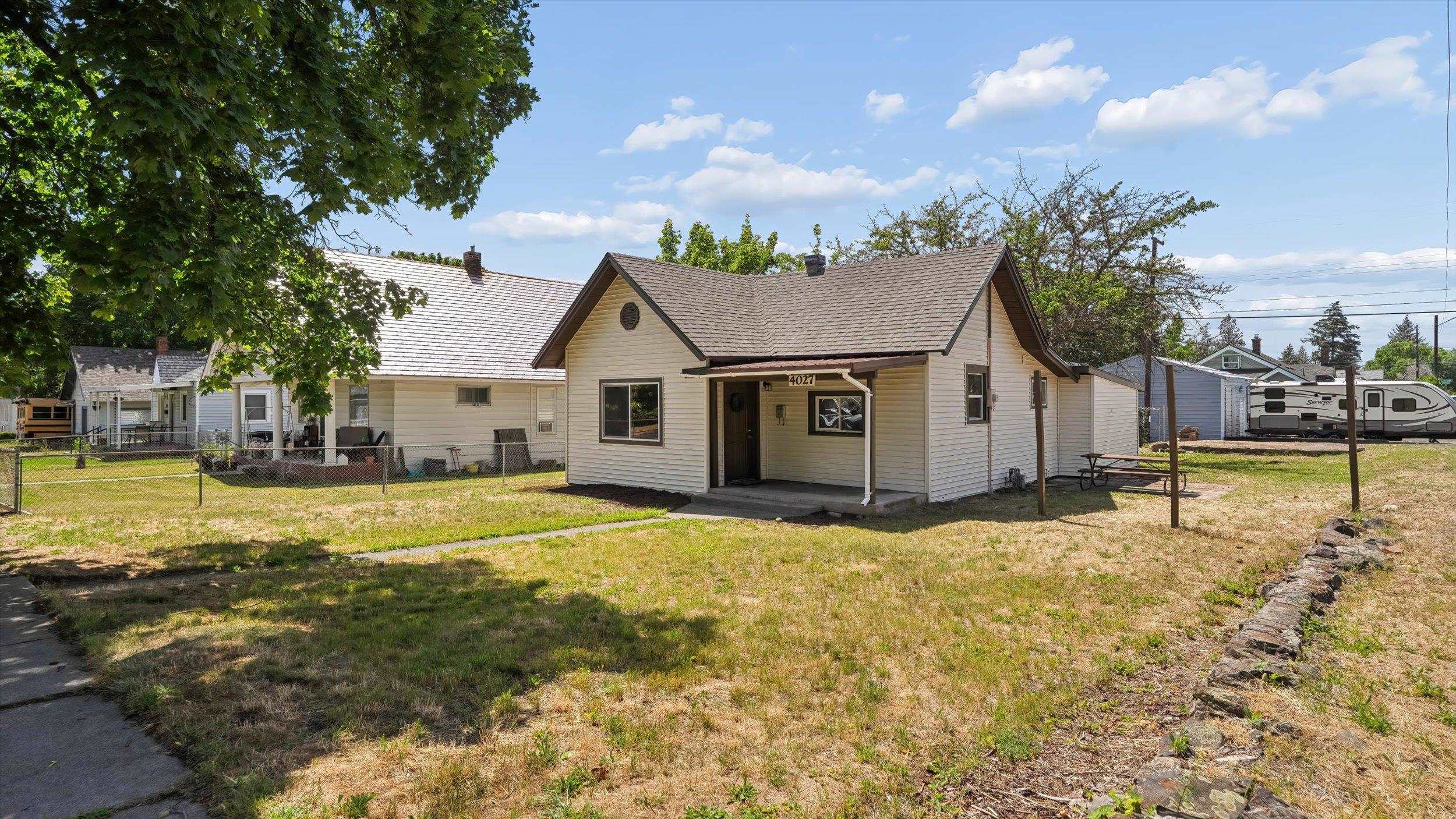 4027 N Post St - Photo 1