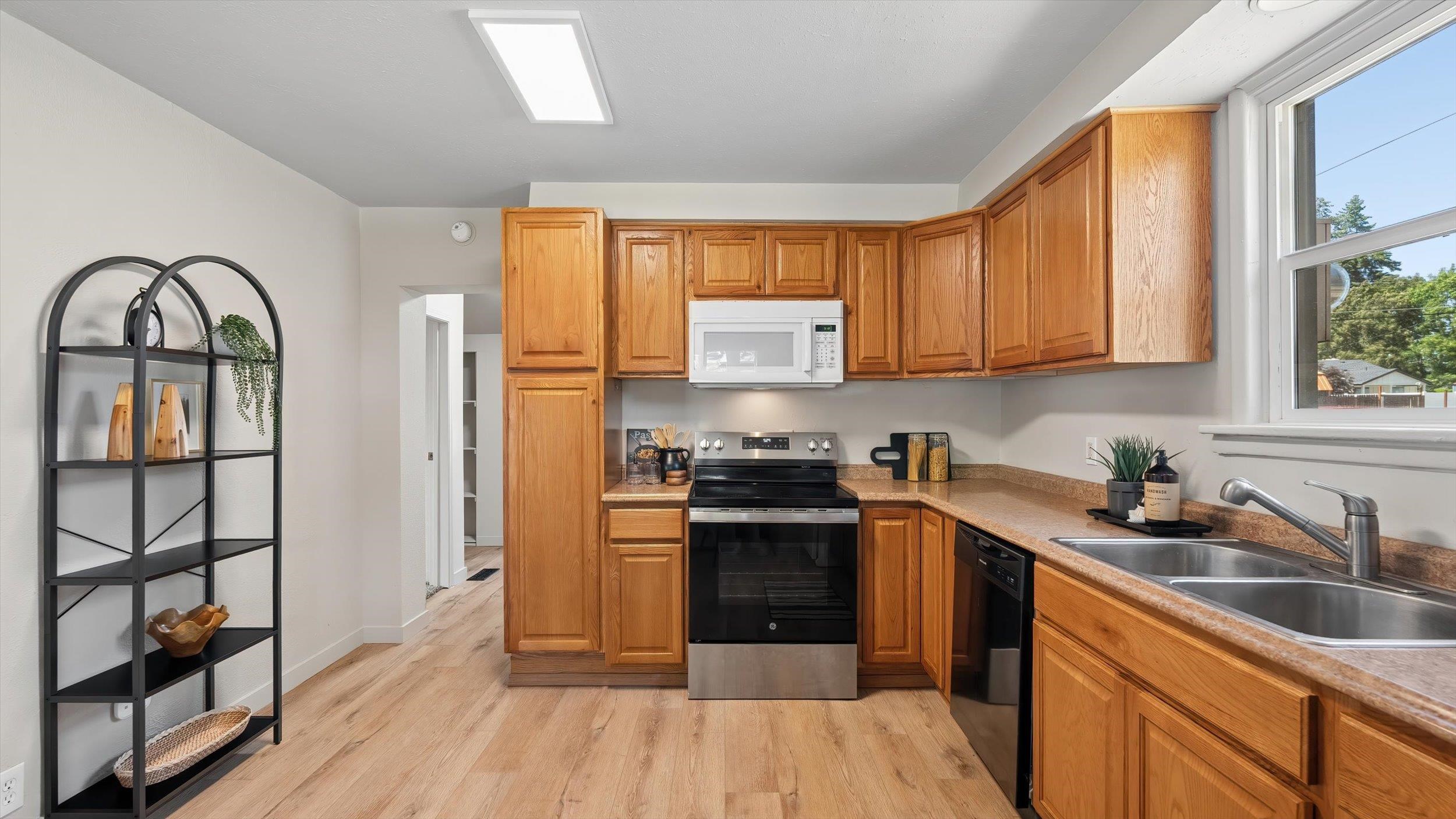 4027 N Post St - Photo 6