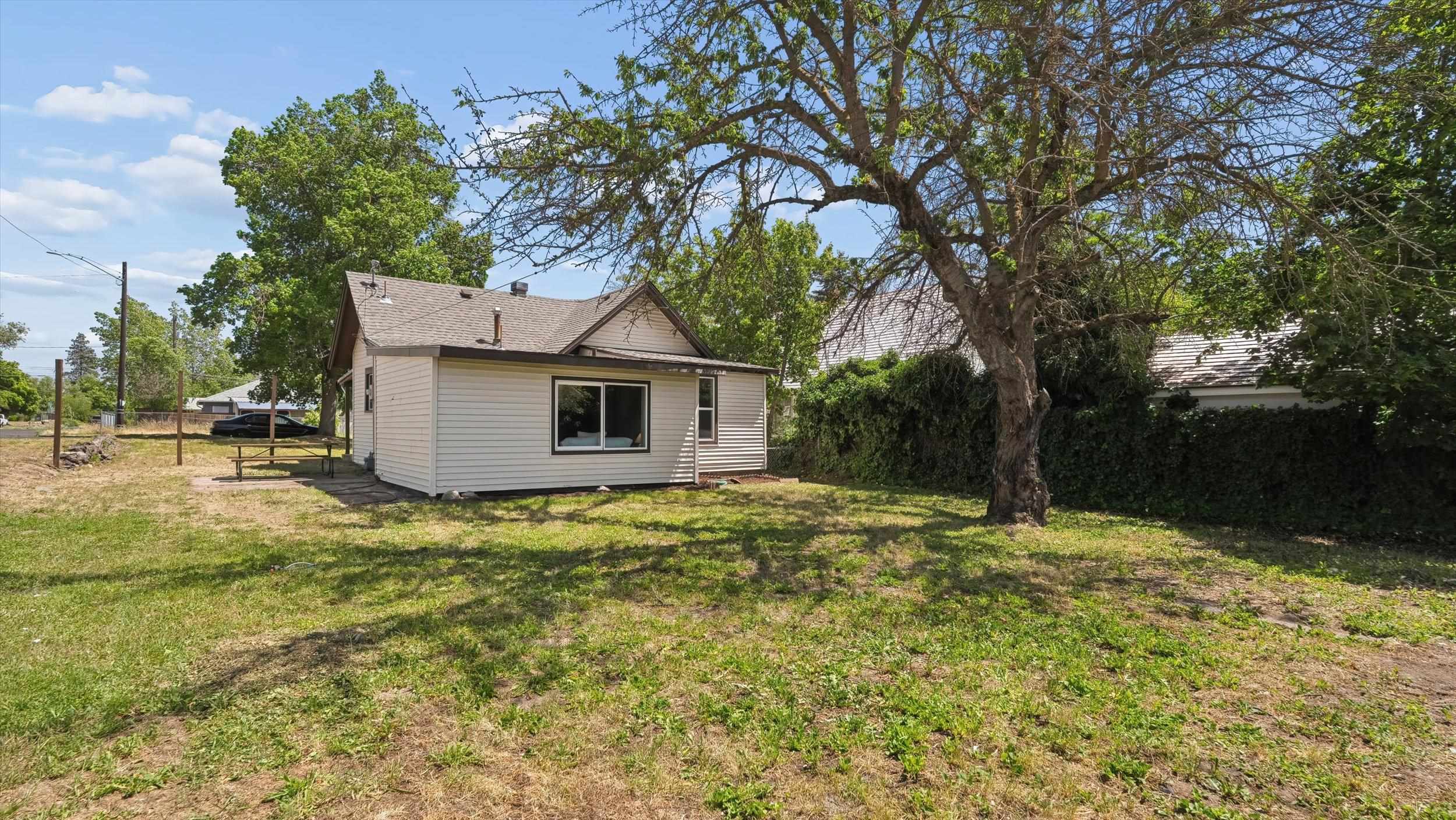 4027 N Post St - Photo 14