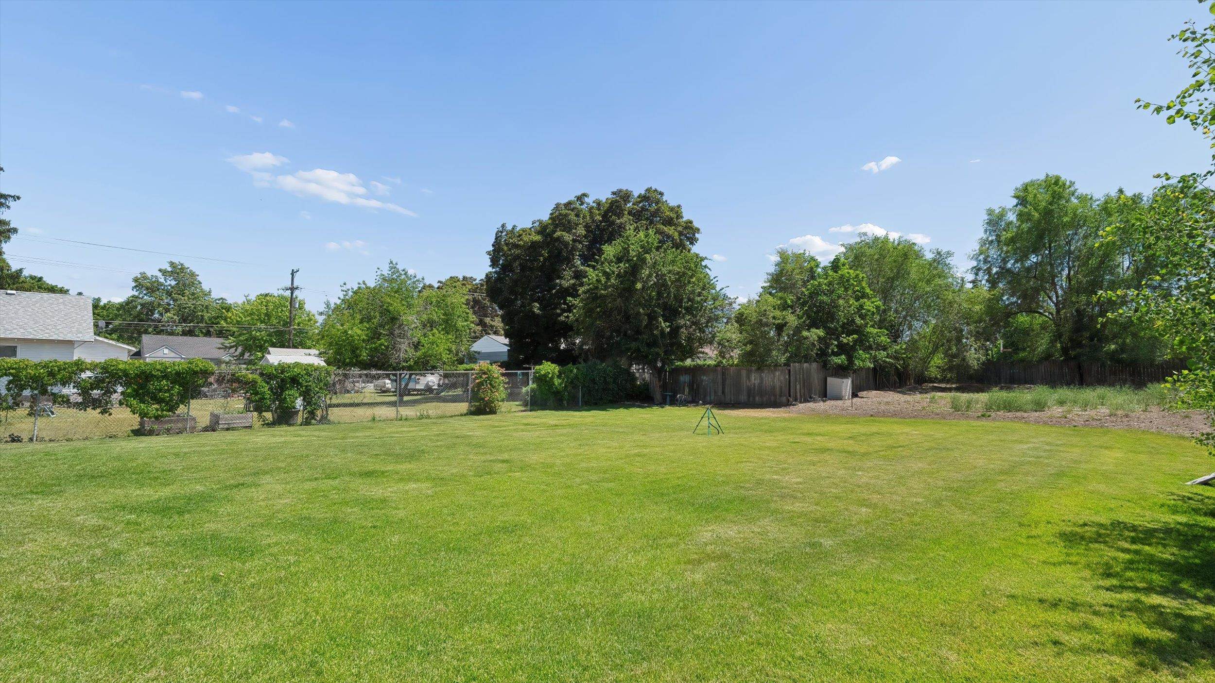 9414 E Mission Ave - Photo 26
