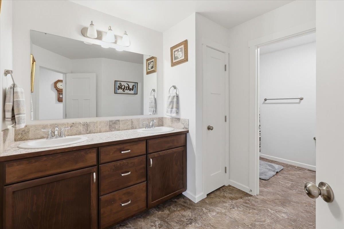 5717 E Oregon Rd - Photo 18