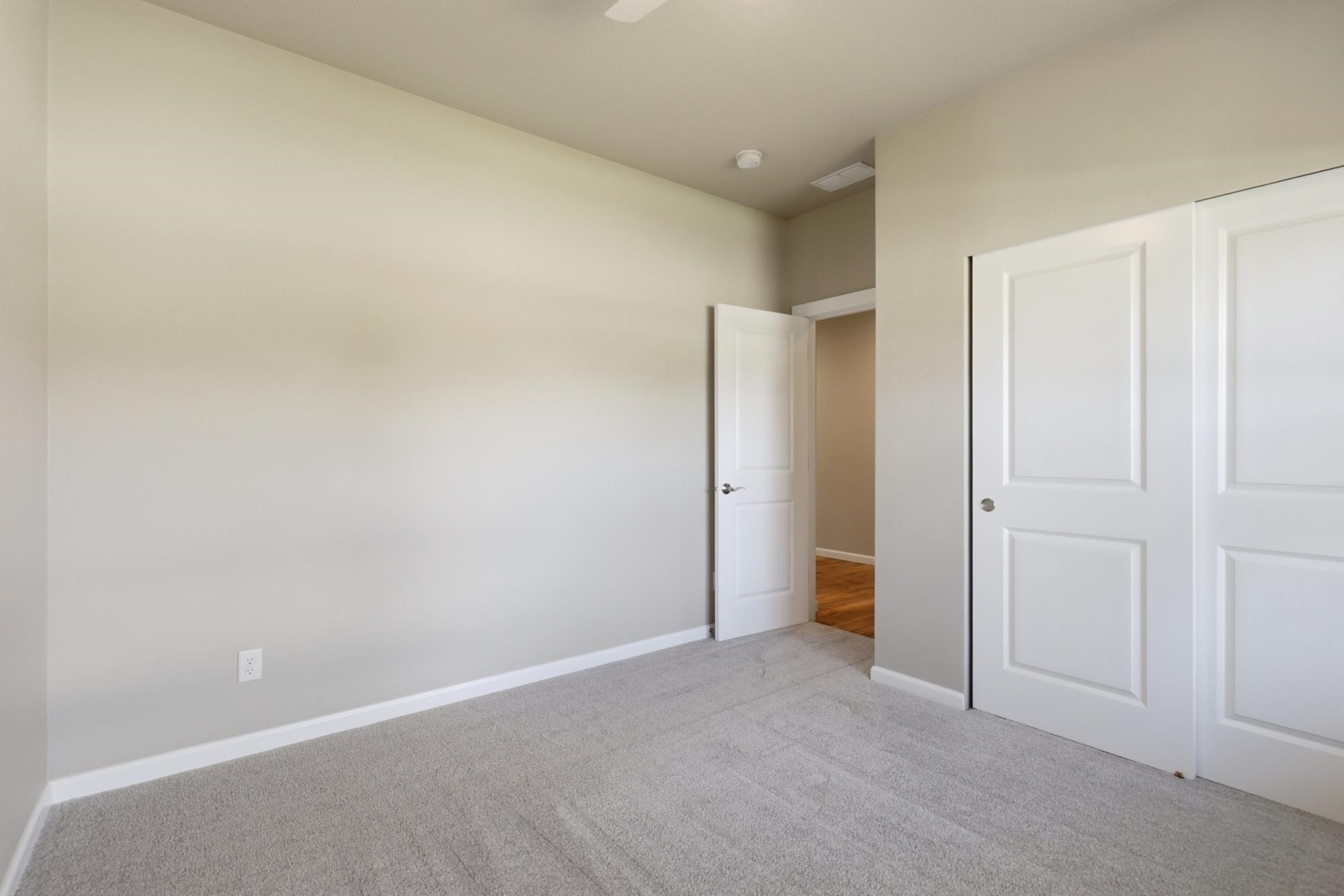 1860 N Oakland St - Photo 26