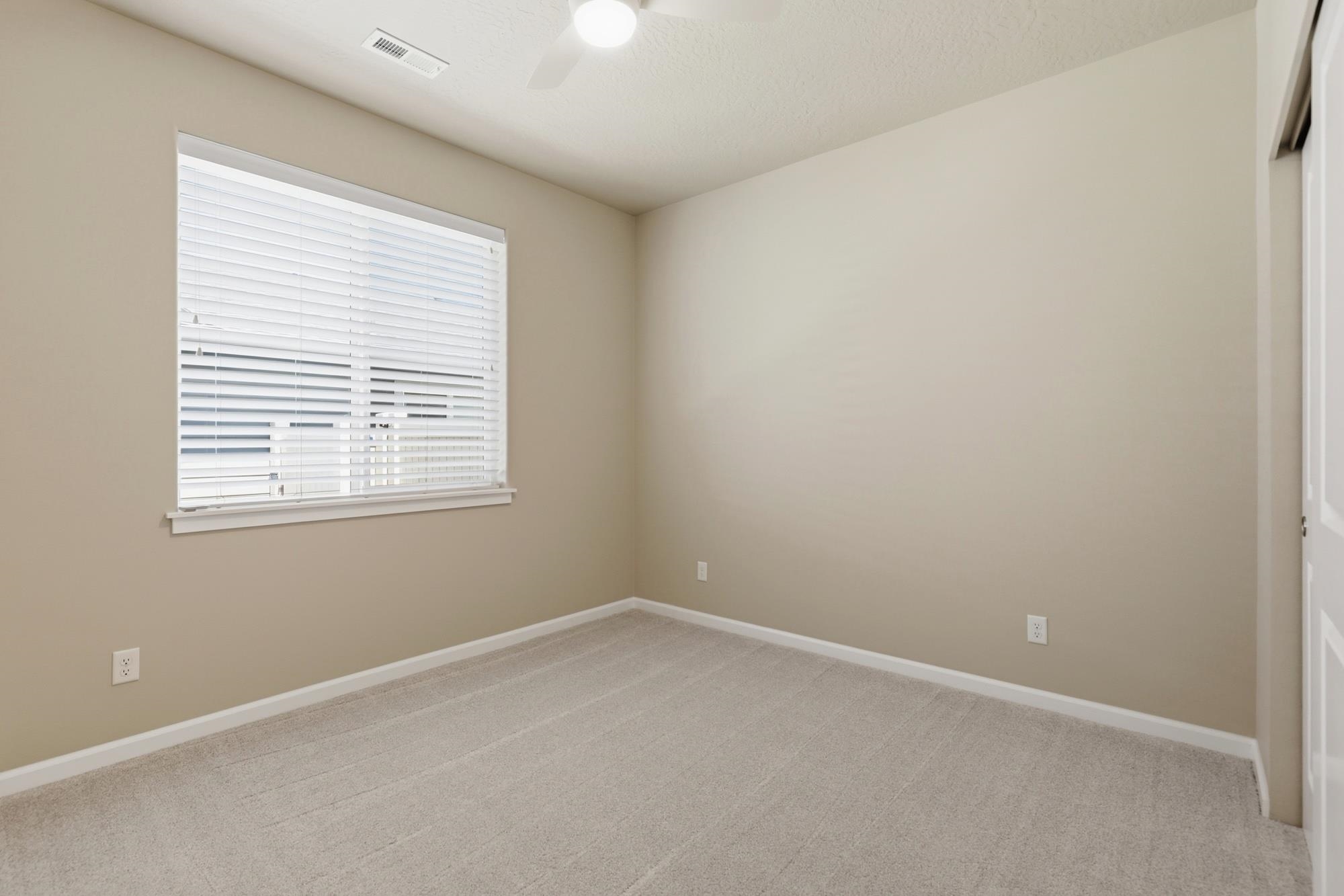 1860 N Oakland St - Photo 29