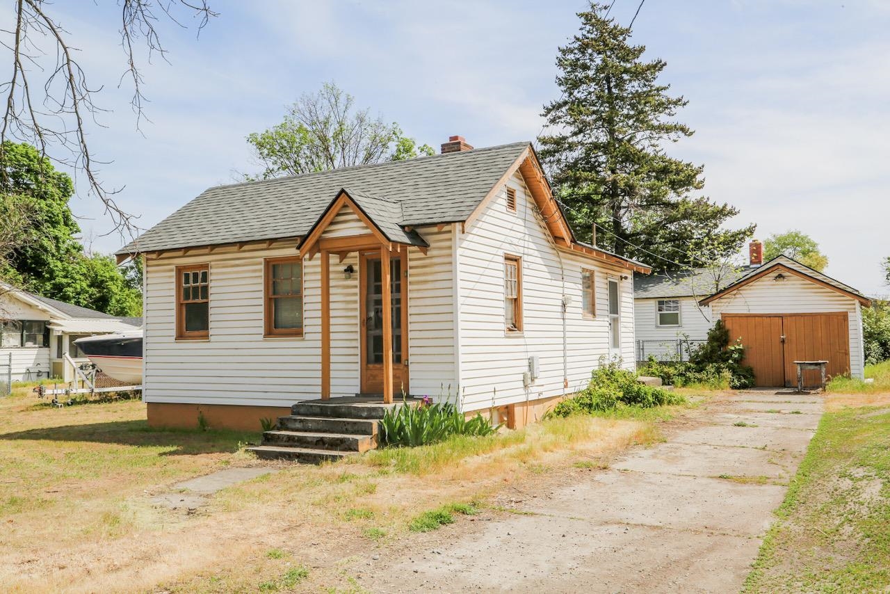 2224 N Park Rd - Photo 1
