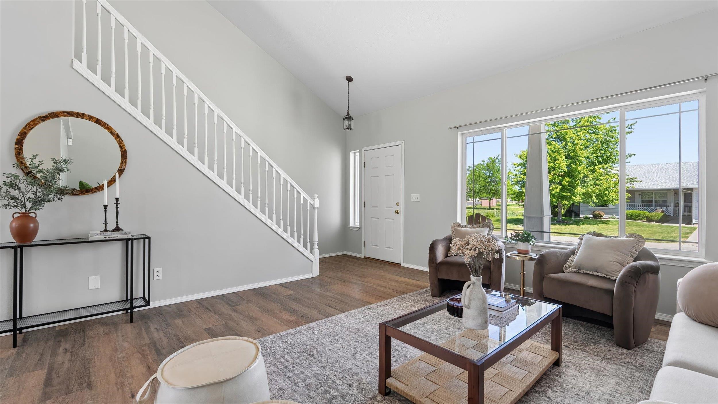 406 Hampton Ln - Photo 6