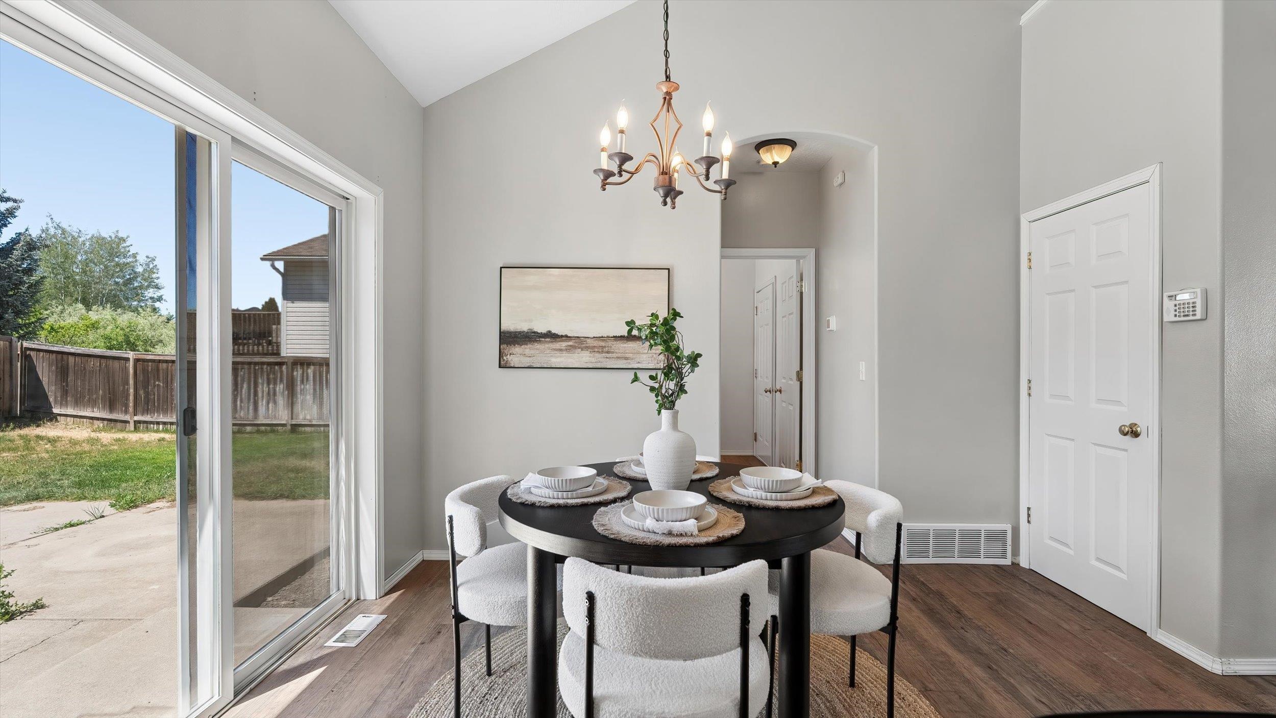 406 Hampton Ln - Photo 10