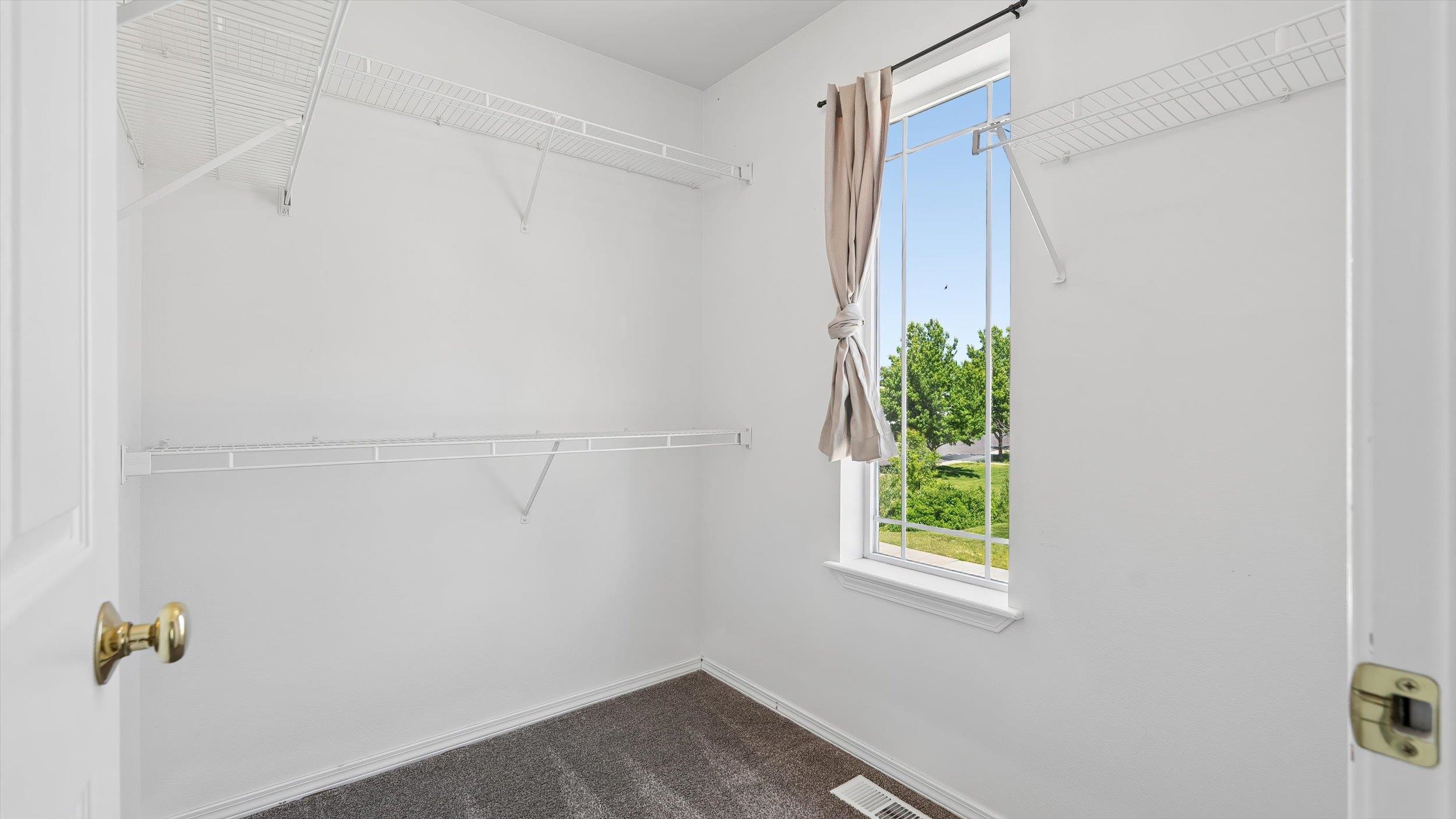 406 Hampton Ln - Photo 22