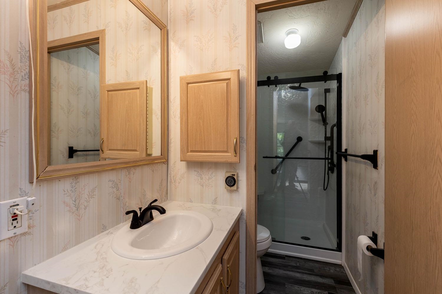 3920 E Center Rd - Photo 17