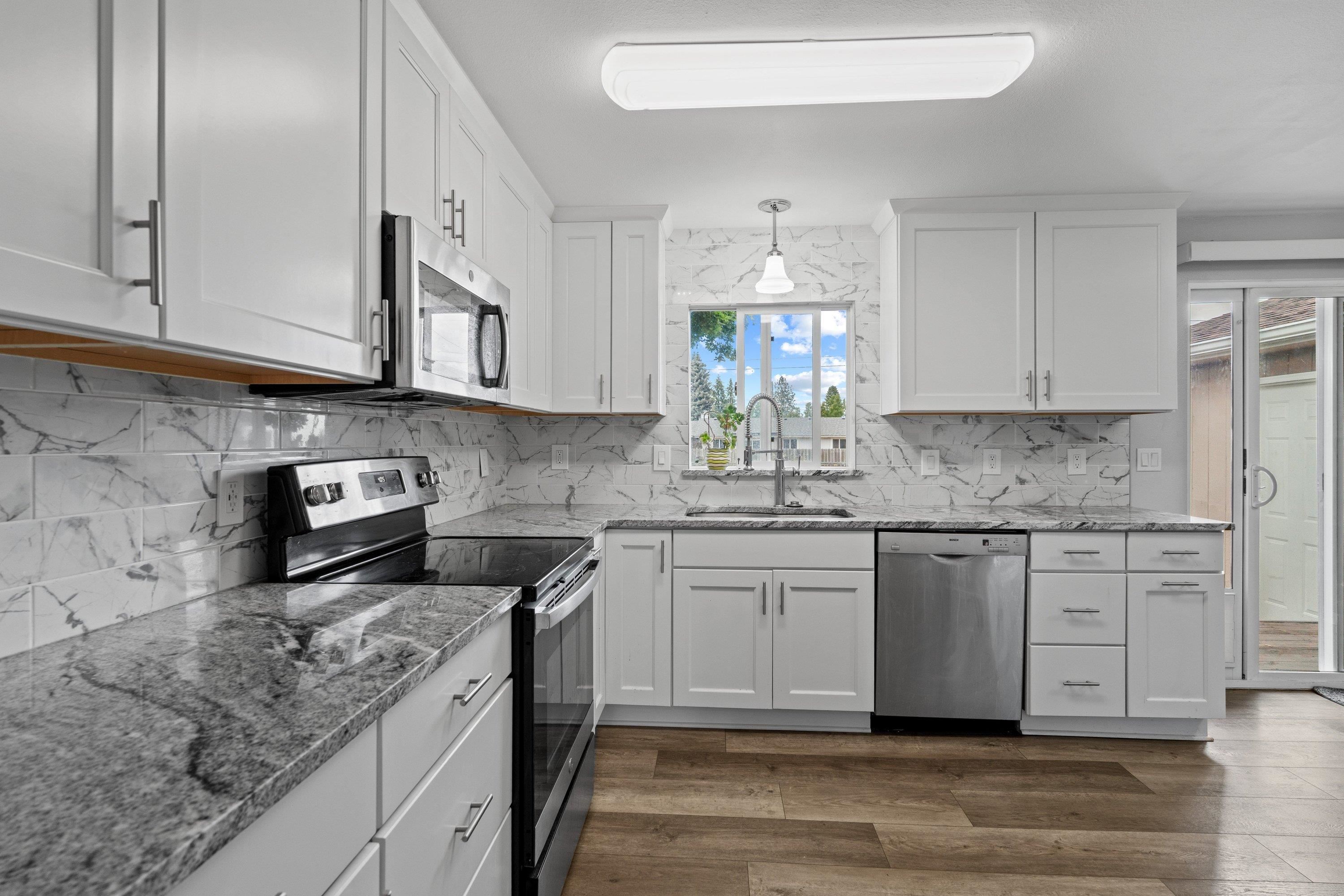 13525 E 6th Ave - Photo 14