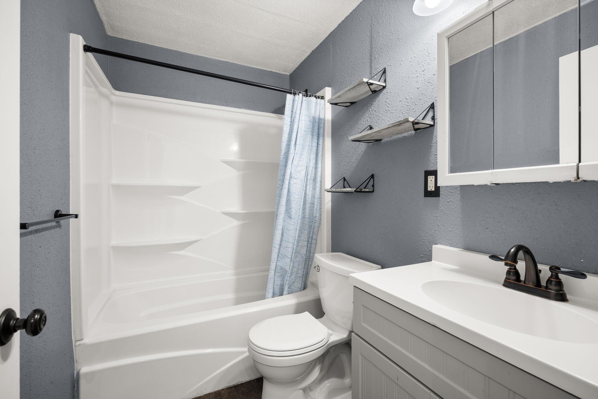 3917 W Heroy Ave - Photo 15