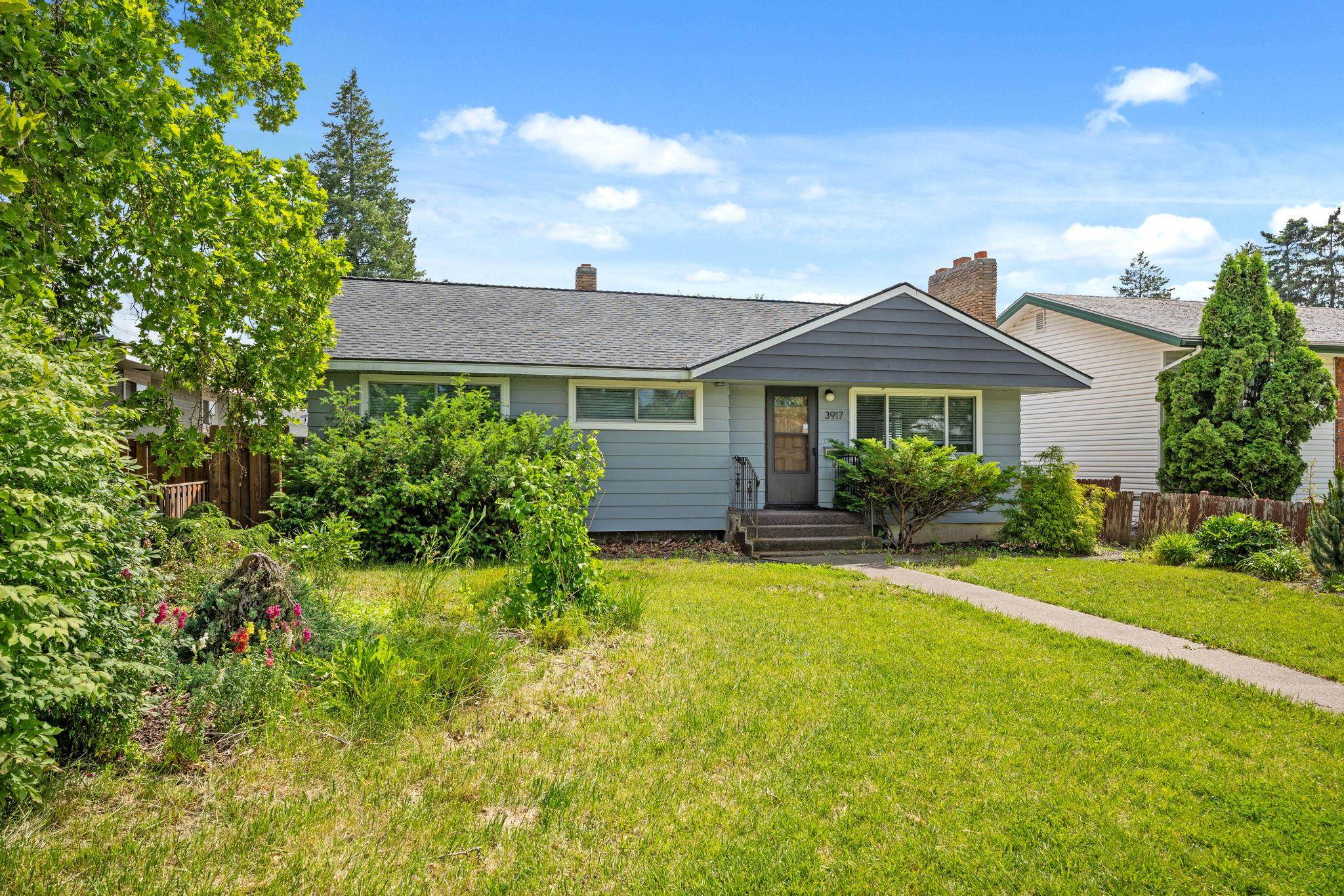3917 W Heroy Ave - Photo 3