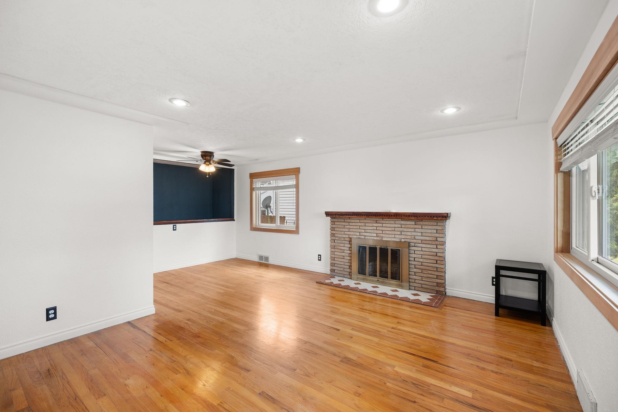 3917 W Heroy Ave - Photo 10