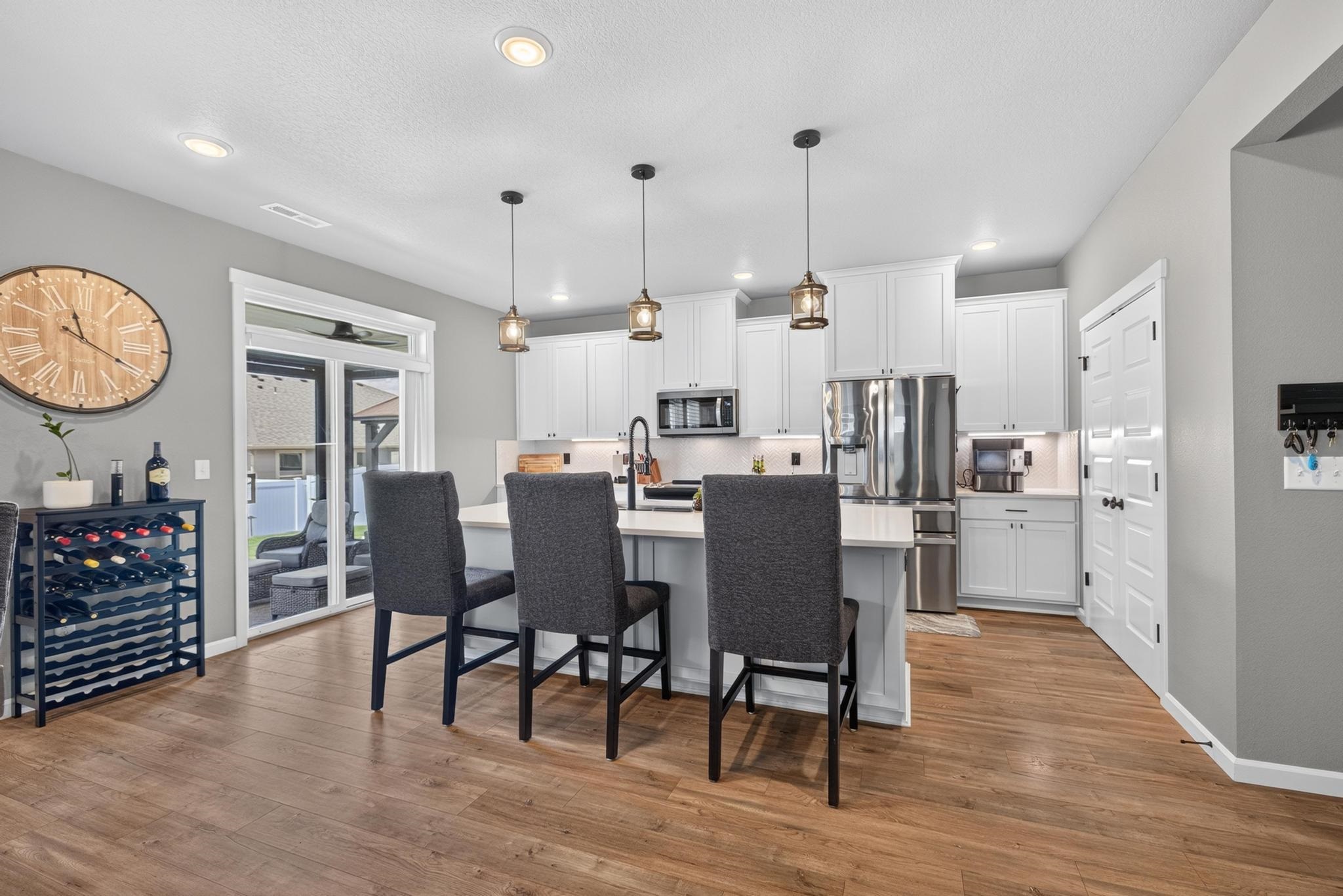 7102 S HEVER St - Photo 15