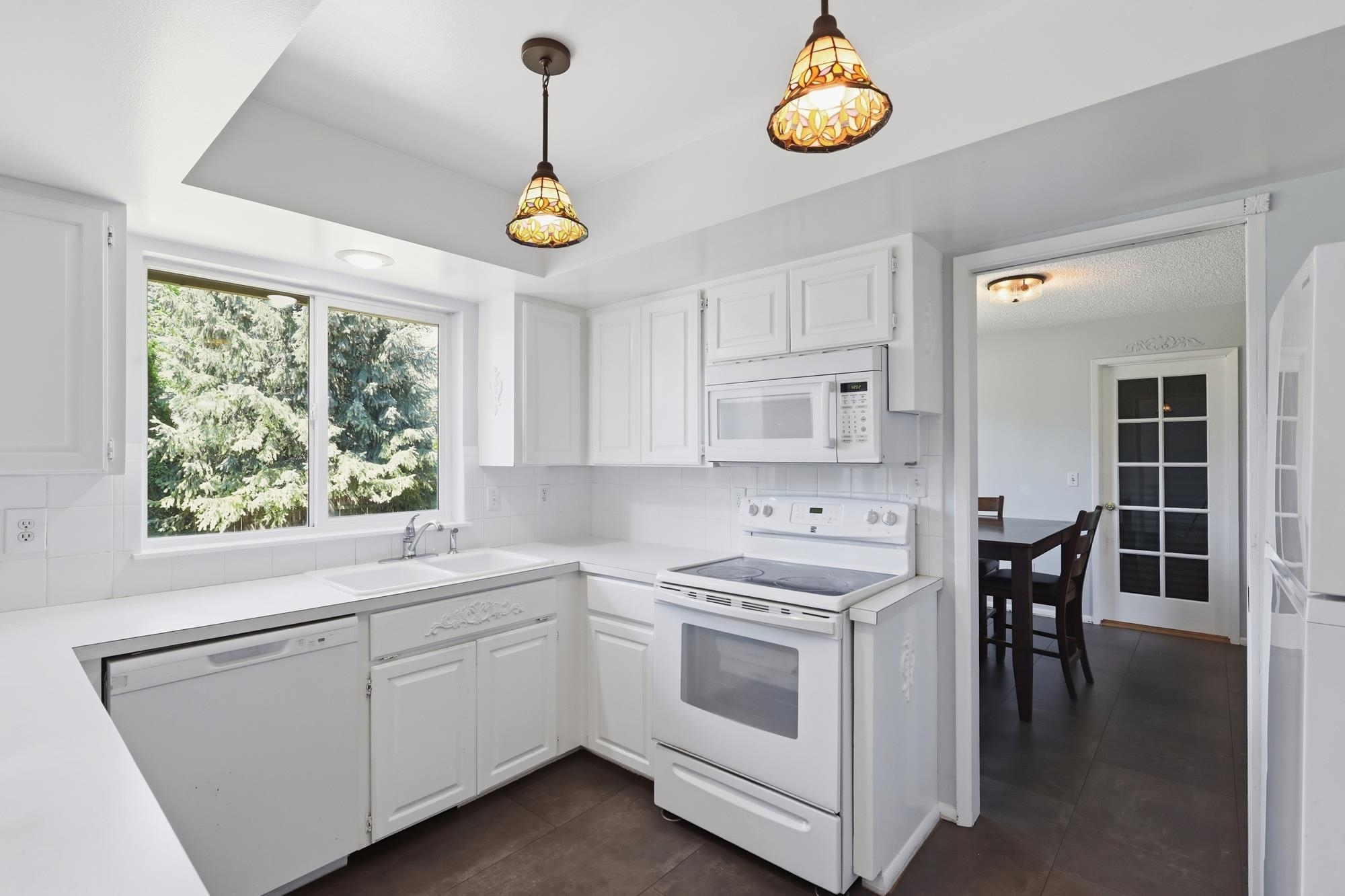 5612 S Stone St - Photo 9