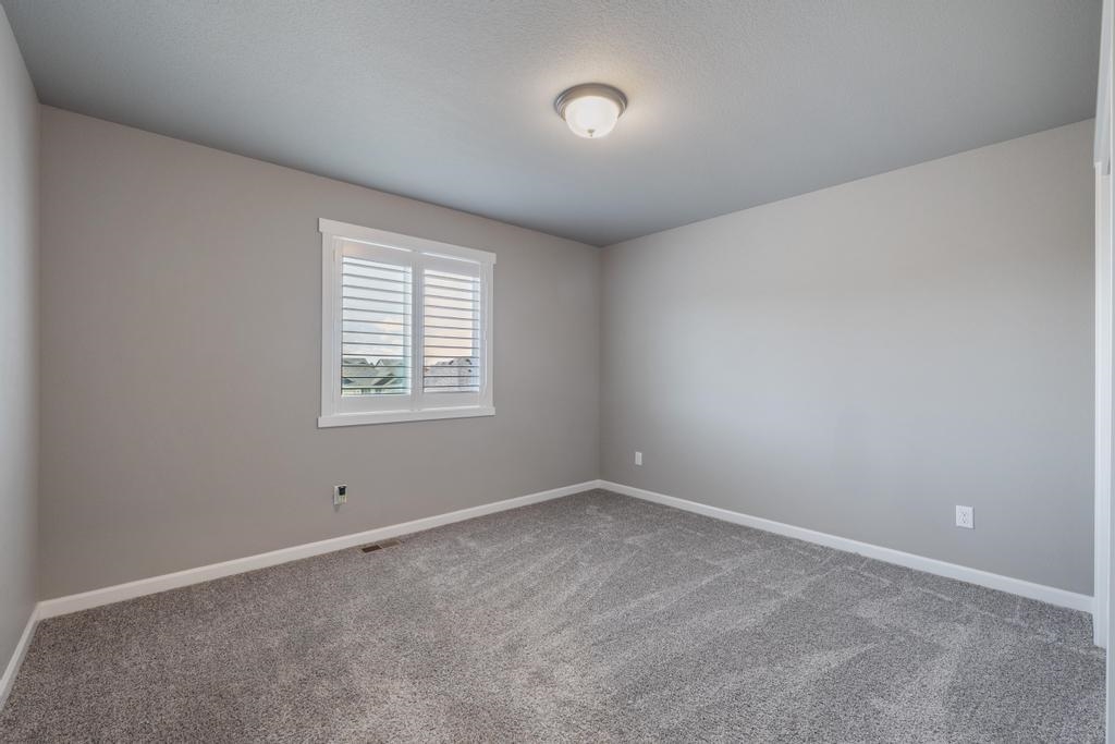 7102 S HEVER St - Photo 37