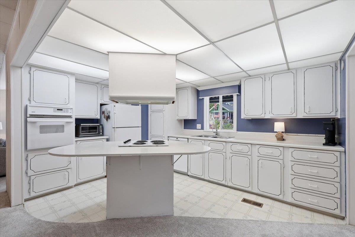 3231 W Boone, 506 - Photo 8