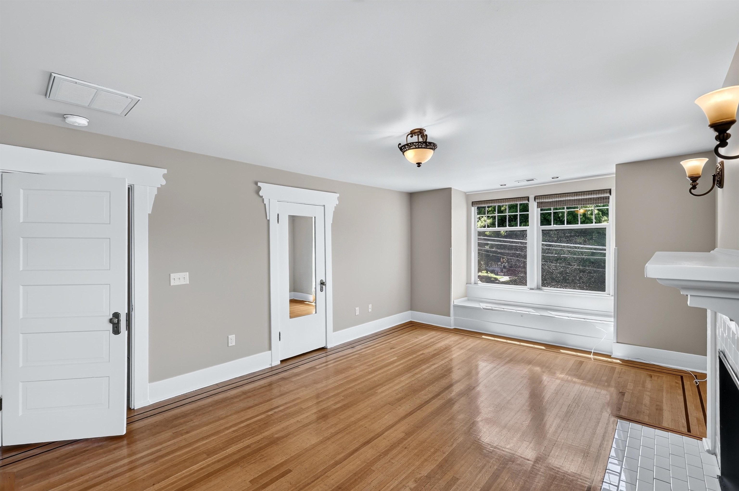 420 W 14th Ave - Photo 8