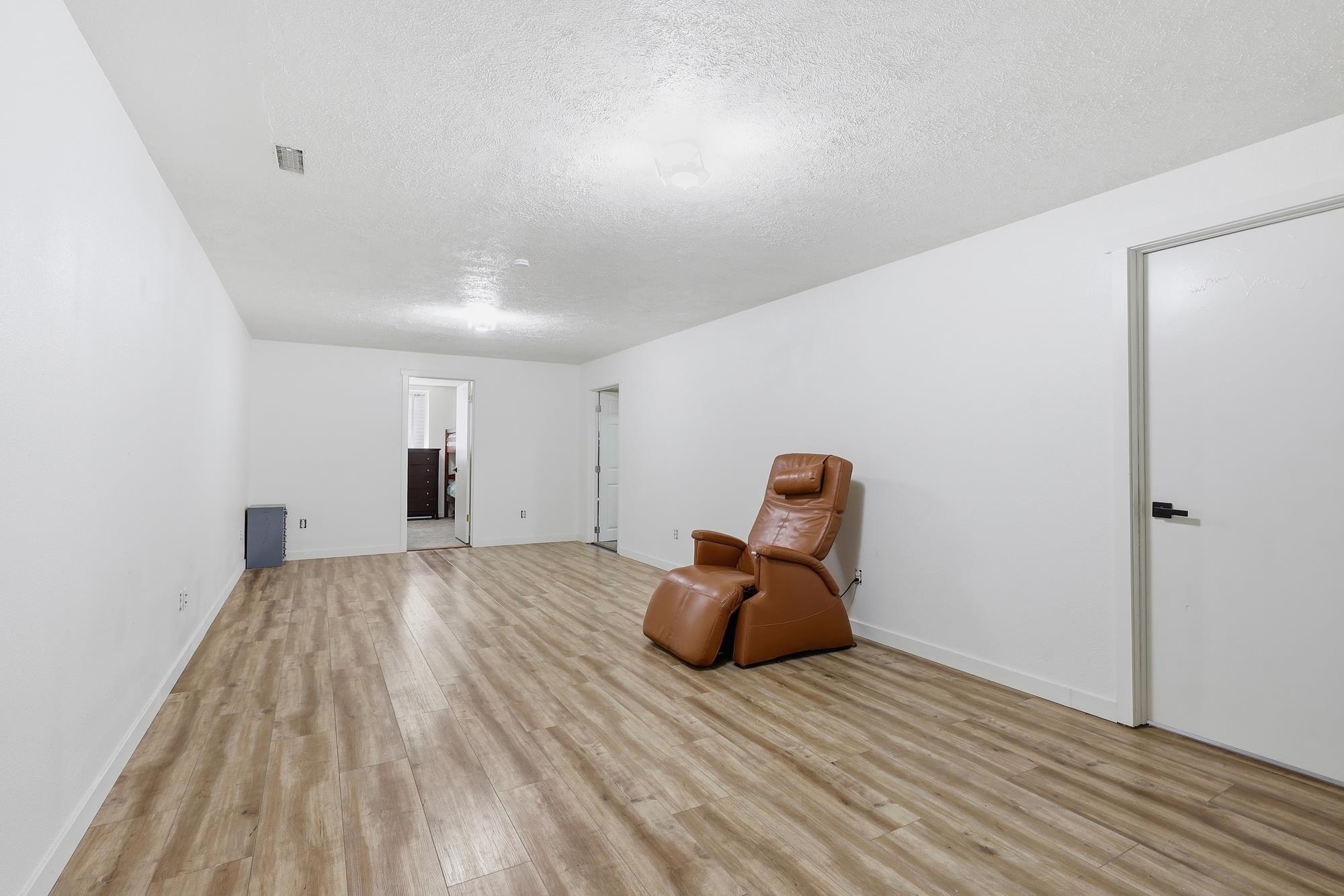 37106 N Muehle Rd - Photo 18