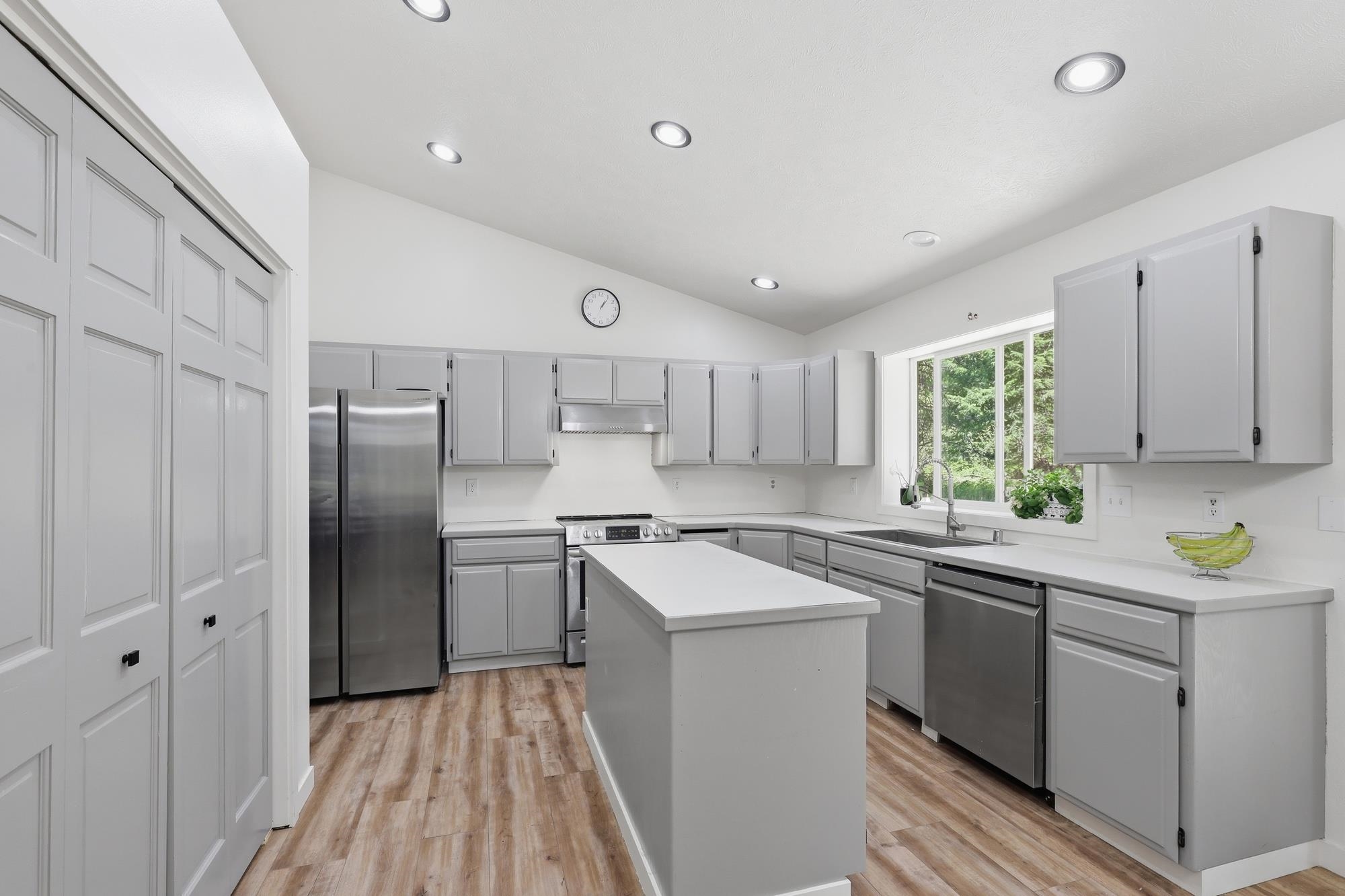 37106 N Muehle Rd - Photo 7