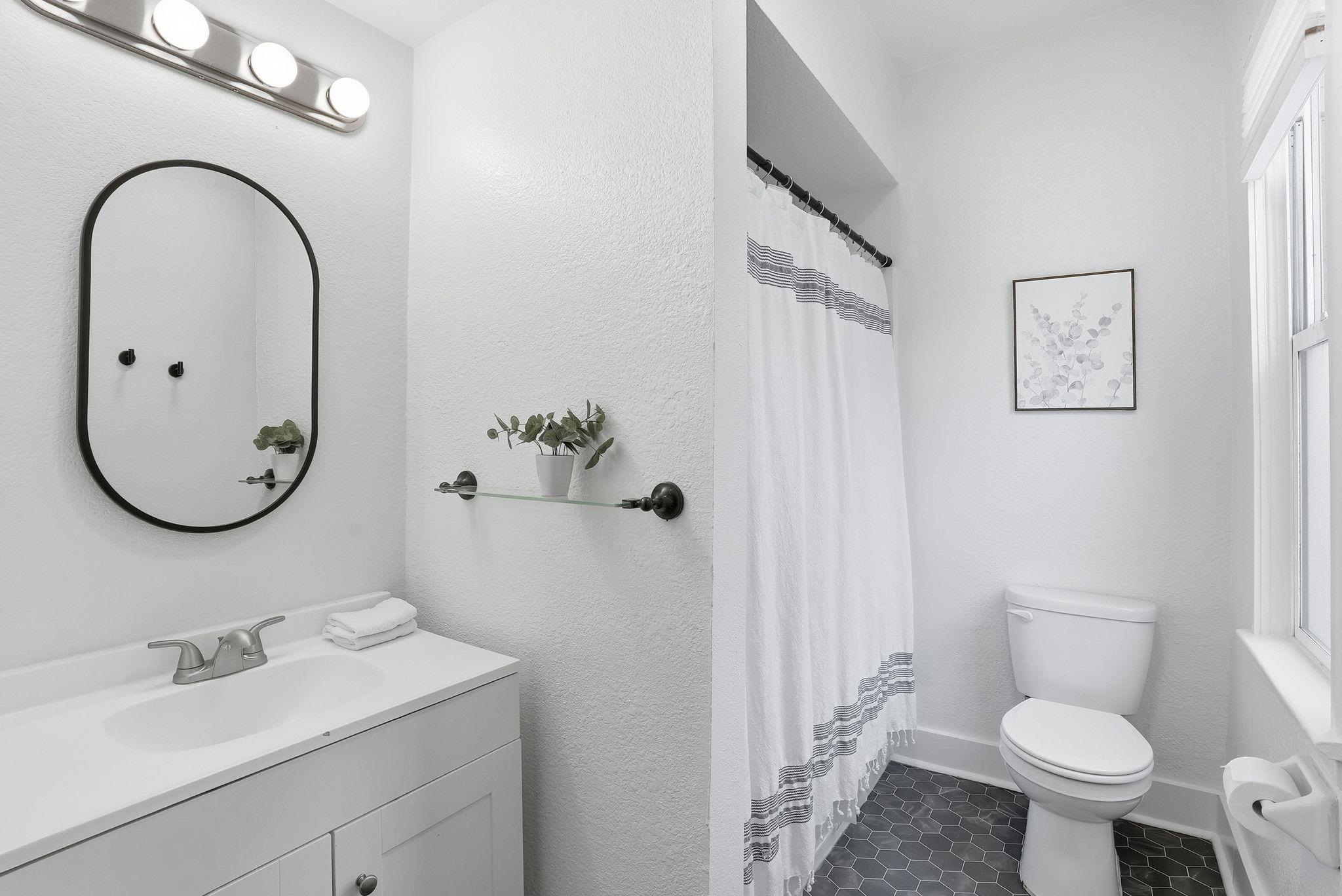 1208 W Providence Ave - Photo 12