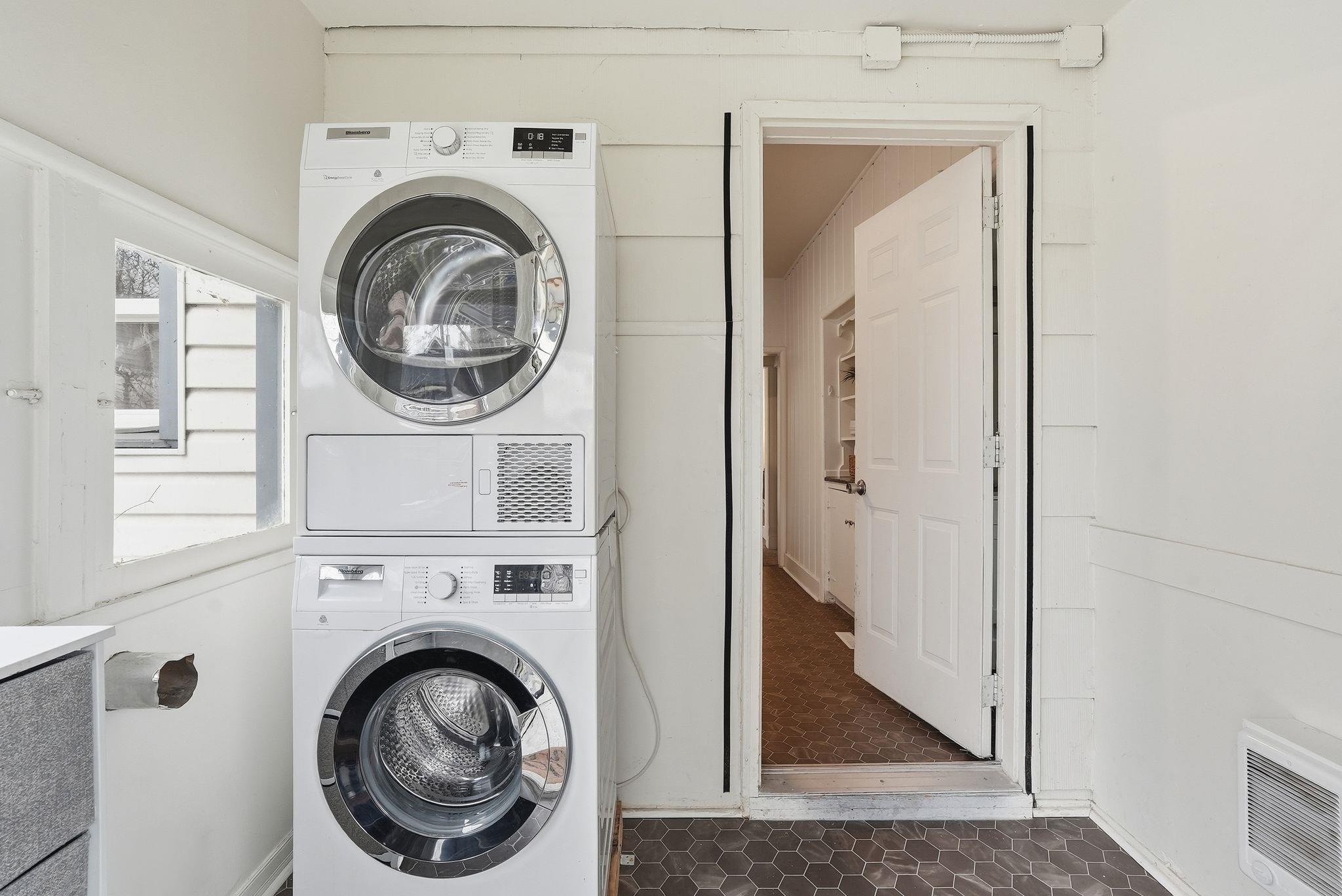 1208 W Providence Ave - Photo 17