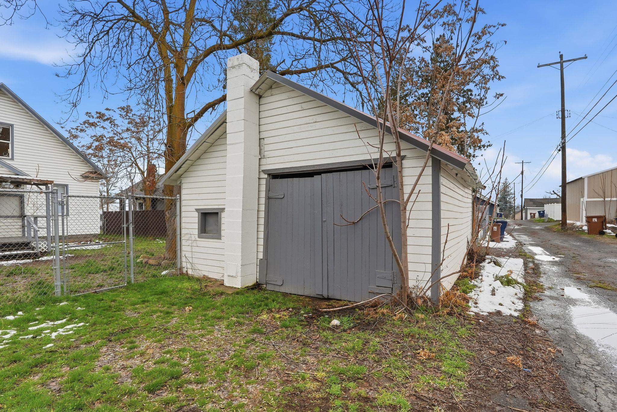1208 W Providence Ave - Photo 18